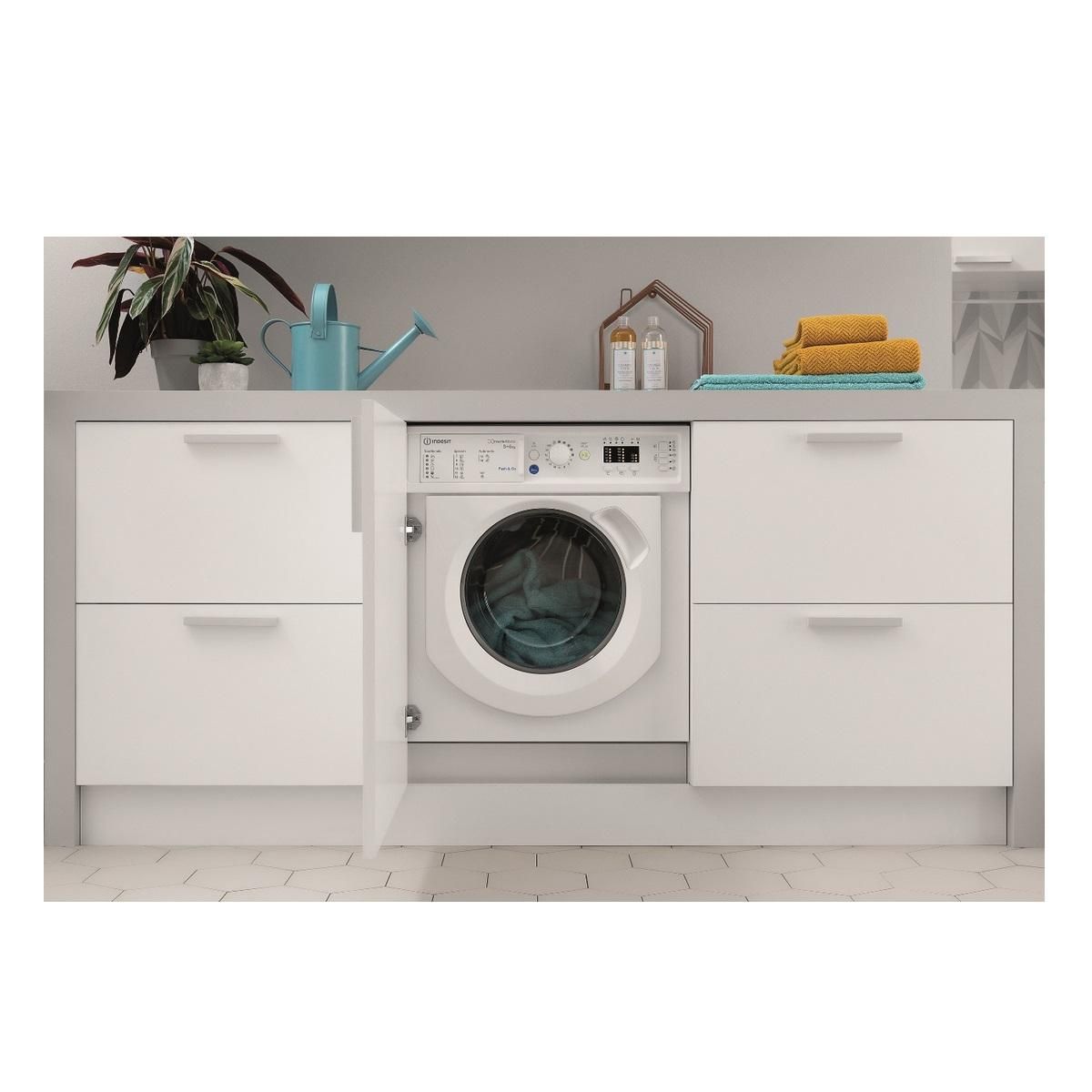 Indesit Lave-linge séchant intégrable 8/6kg 1400 tours/min tout intégrable - BIWDIL861485EU