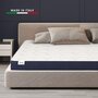 Voir la diapositive 2 : THE WHITE STONE Matelas 80 x 190 en Waterfoam Hypoallergénique | Hauteur 30 cm | Rembourrage en ouate et revêtement en tissu 3D respirant, anti-acarien et antifongique | Fabriqué en Italie
