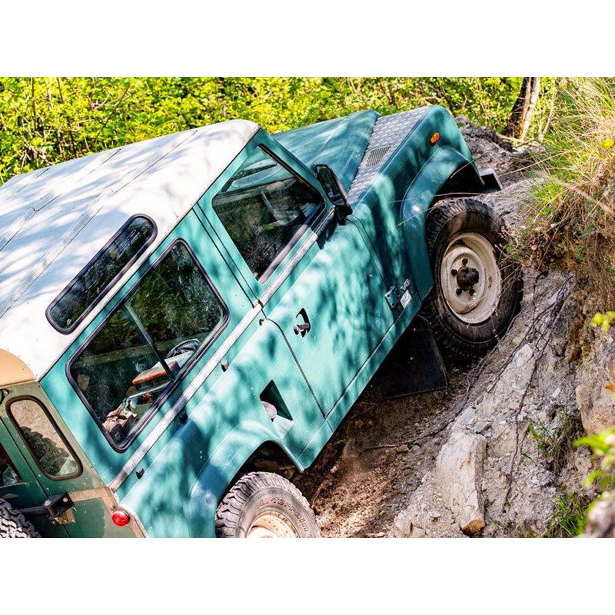 Smartbox Stage de pilotage en 4x4 de 3h15 autour du château de Reilly dans l'Oise - Coffret Cadeau Sport & Aventure