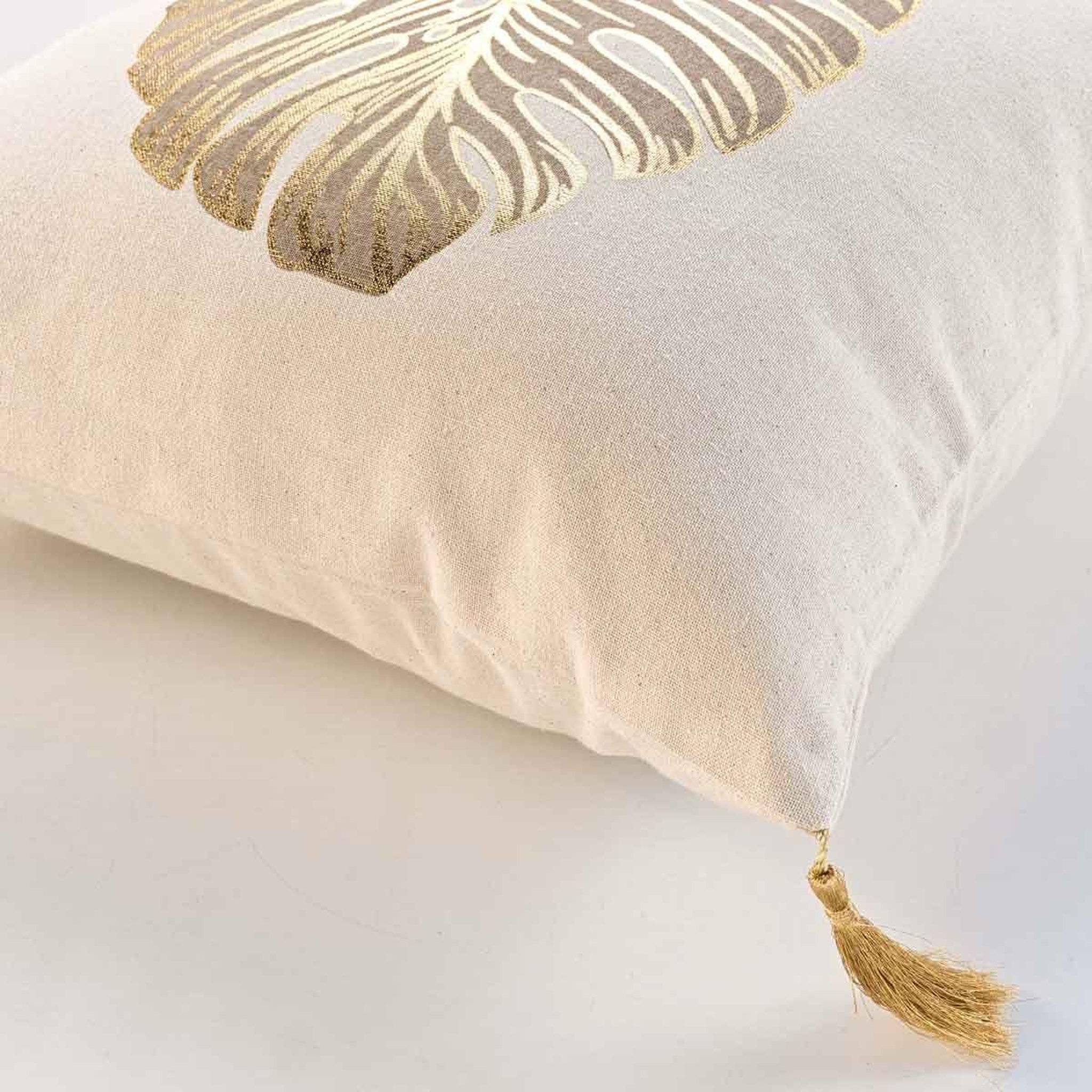 Voir la diapositive 3 : Douceur d'Intérieur Coussin déco imprimé  mogador  40x40cm beige