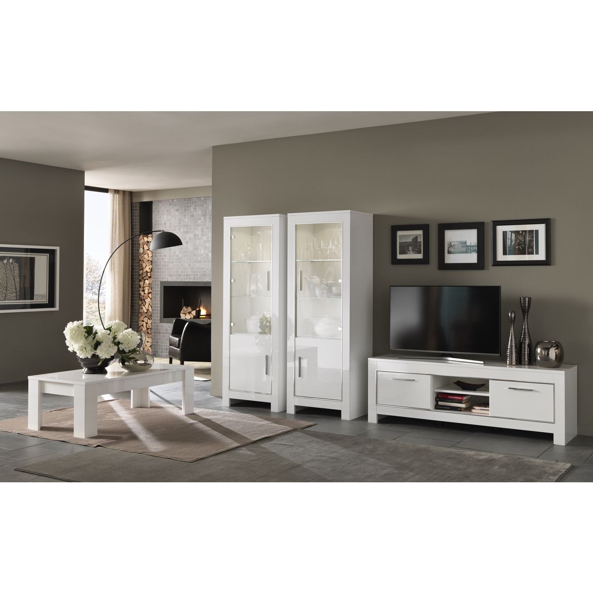 Meuble TV moderne 1 niche 2 portes laqué brillant L160 cm