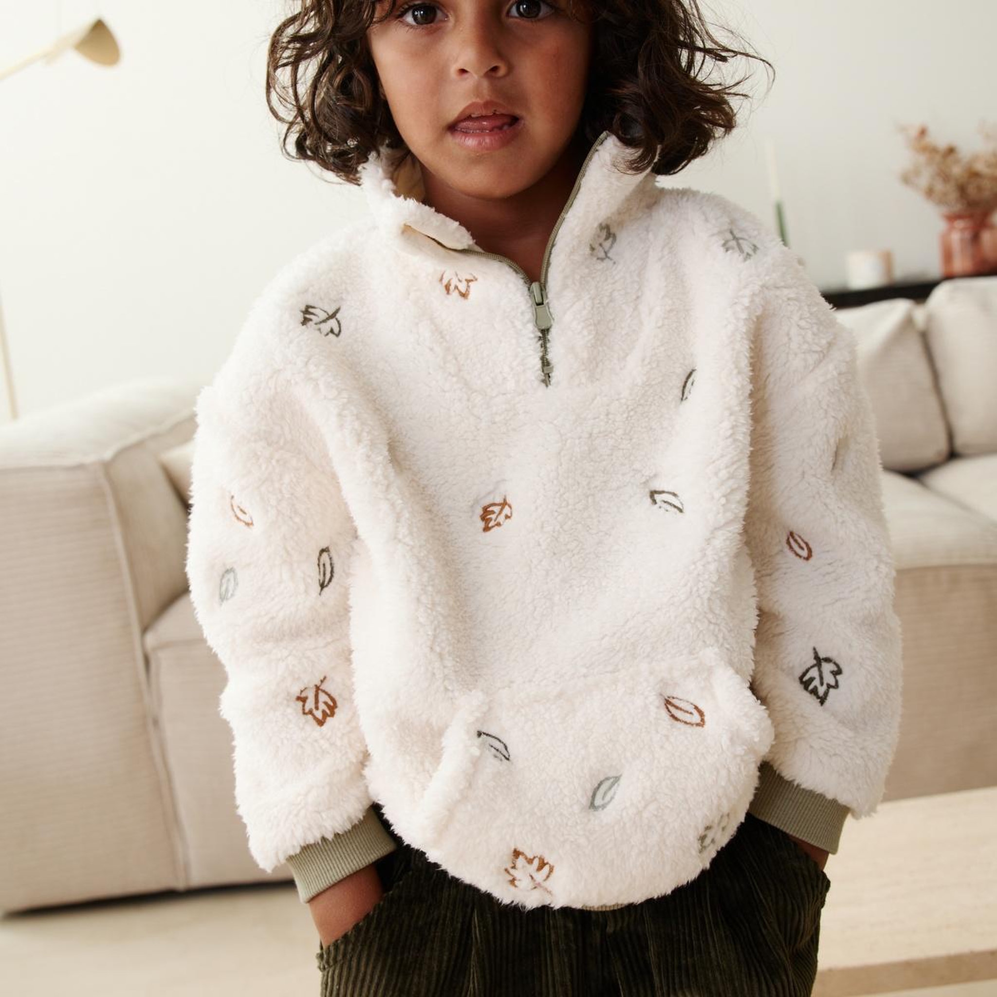 Voir la diapositive 4 : PETIT BEGUIN Sweat-shirt bébé en sherpa ginkgo