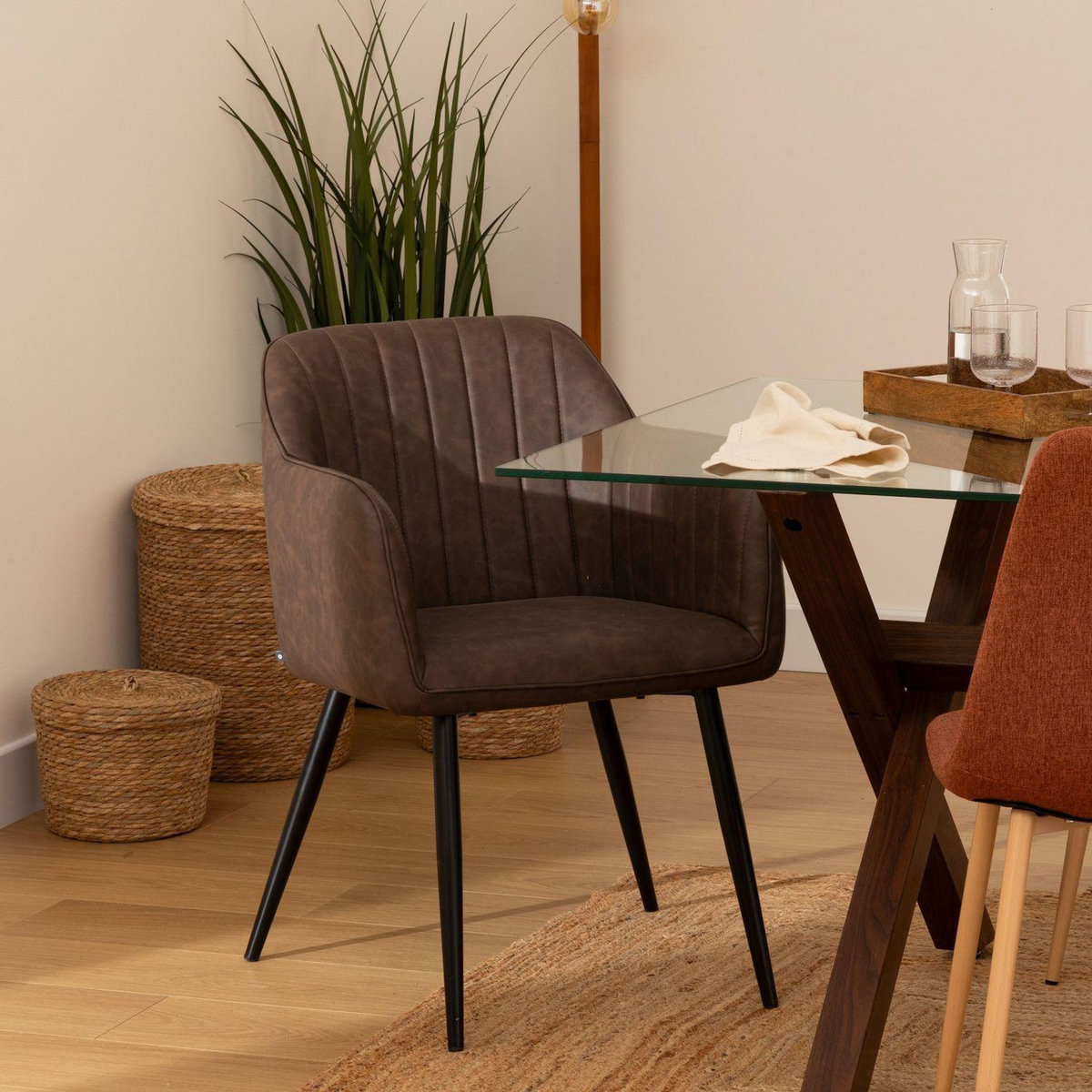ATMOSPHERA Lot de 2 fauteuils à diner effet cuir VISOCA - Marron