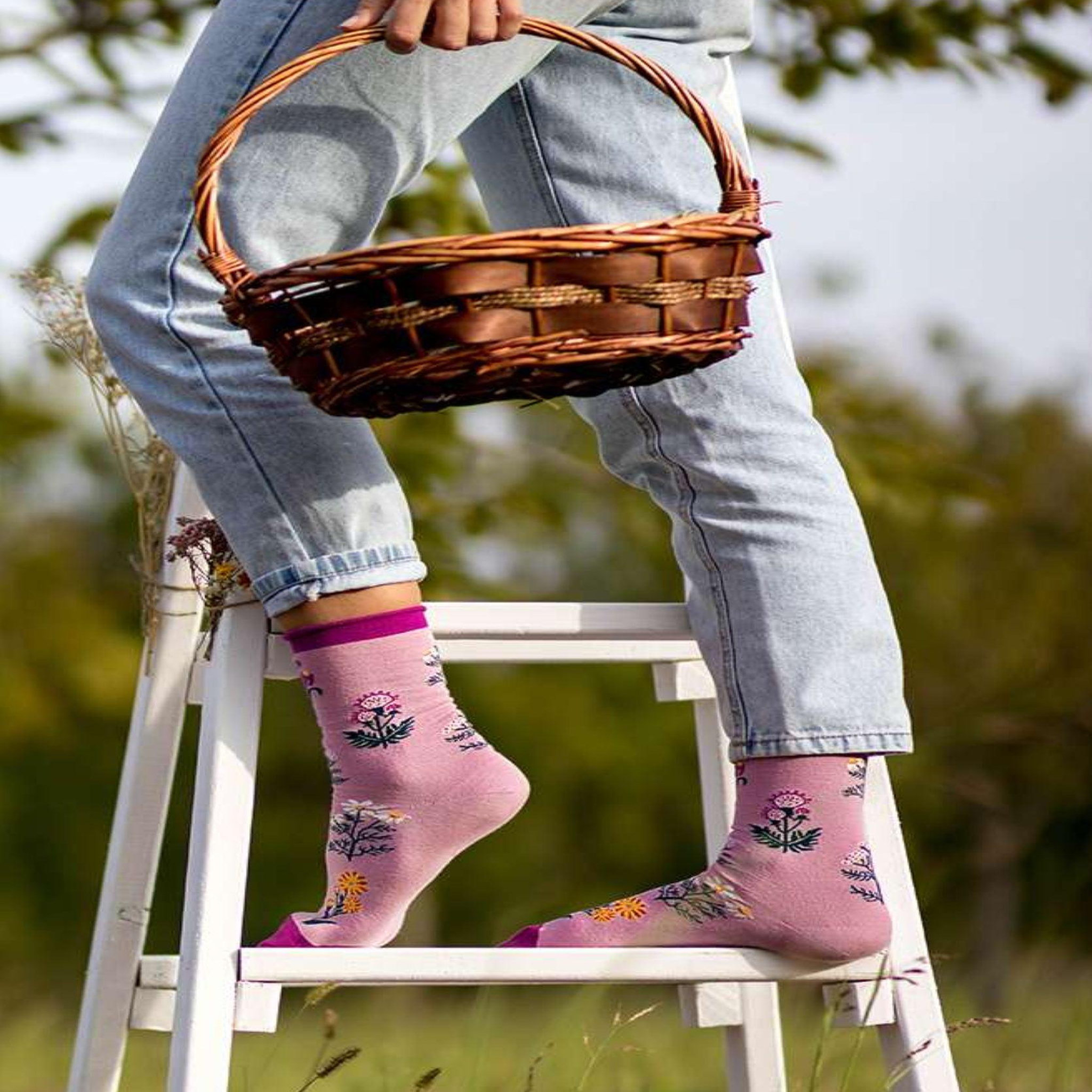 Voir la diapositive 3 : PIRIN HILL Chaussettes coton bio fleurs & herbes - roses