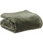 Les Ateliers du Linge Plaid Microflanelle Saya. Coloris disponibles : Gris, Rouge