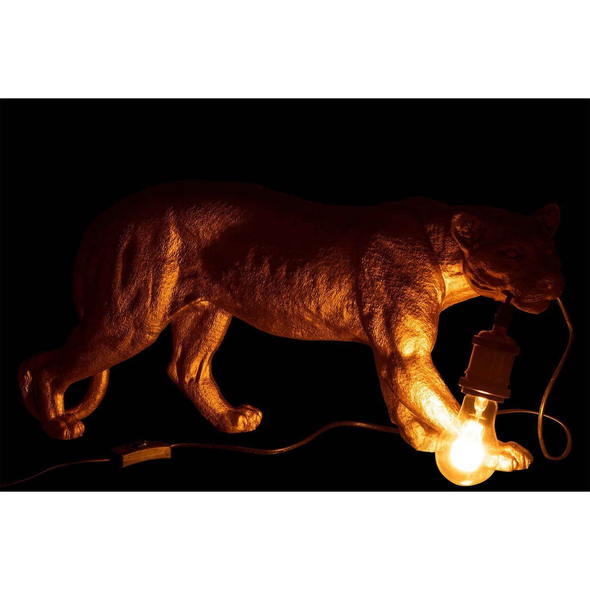 Voir la diapositive 4 : J-LINE Lampe à Poser en Résine  Puma  58cm Or