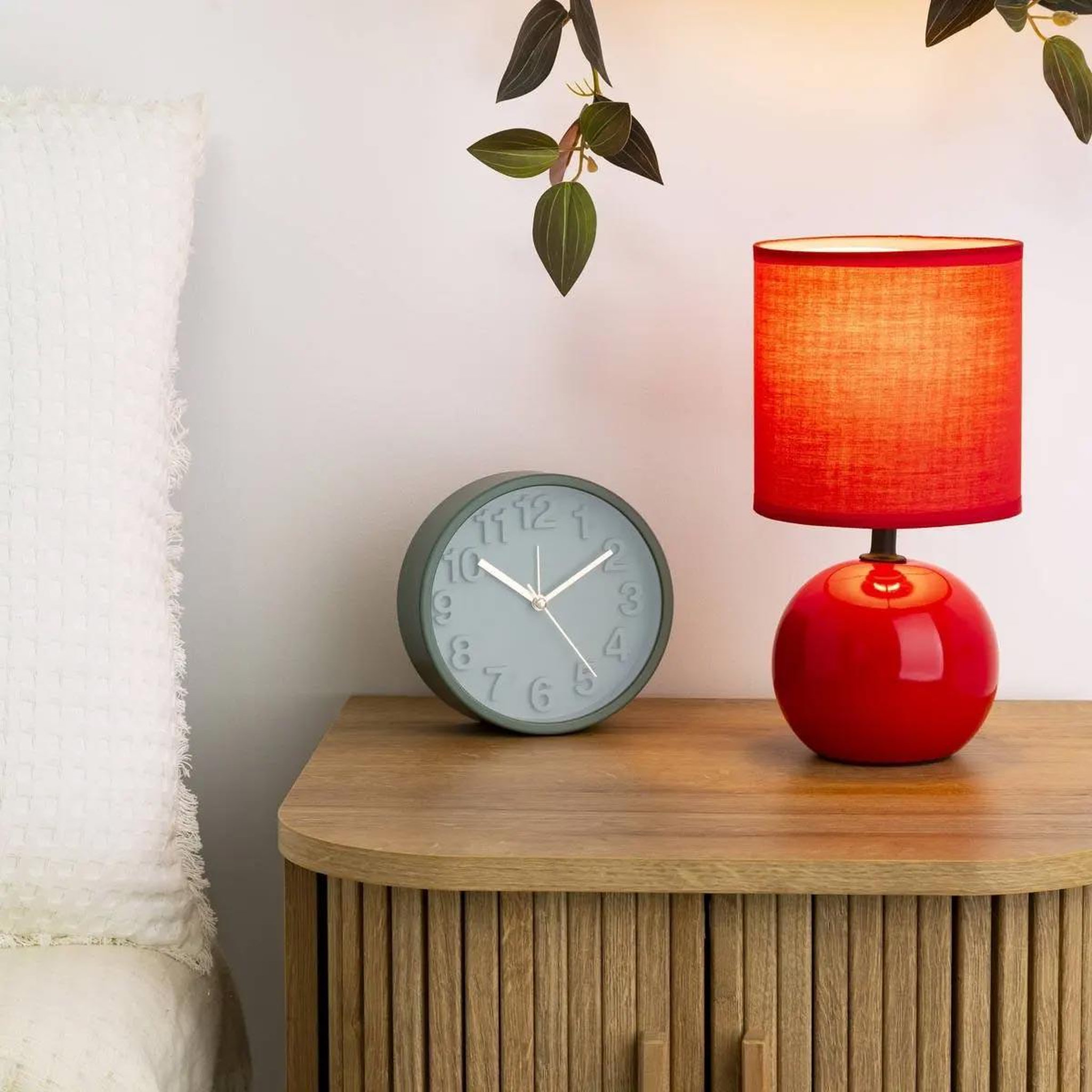 Voir la diapositive 3 : ATMOSPHERA Lampe à poser céramique  boule  24cm rouge