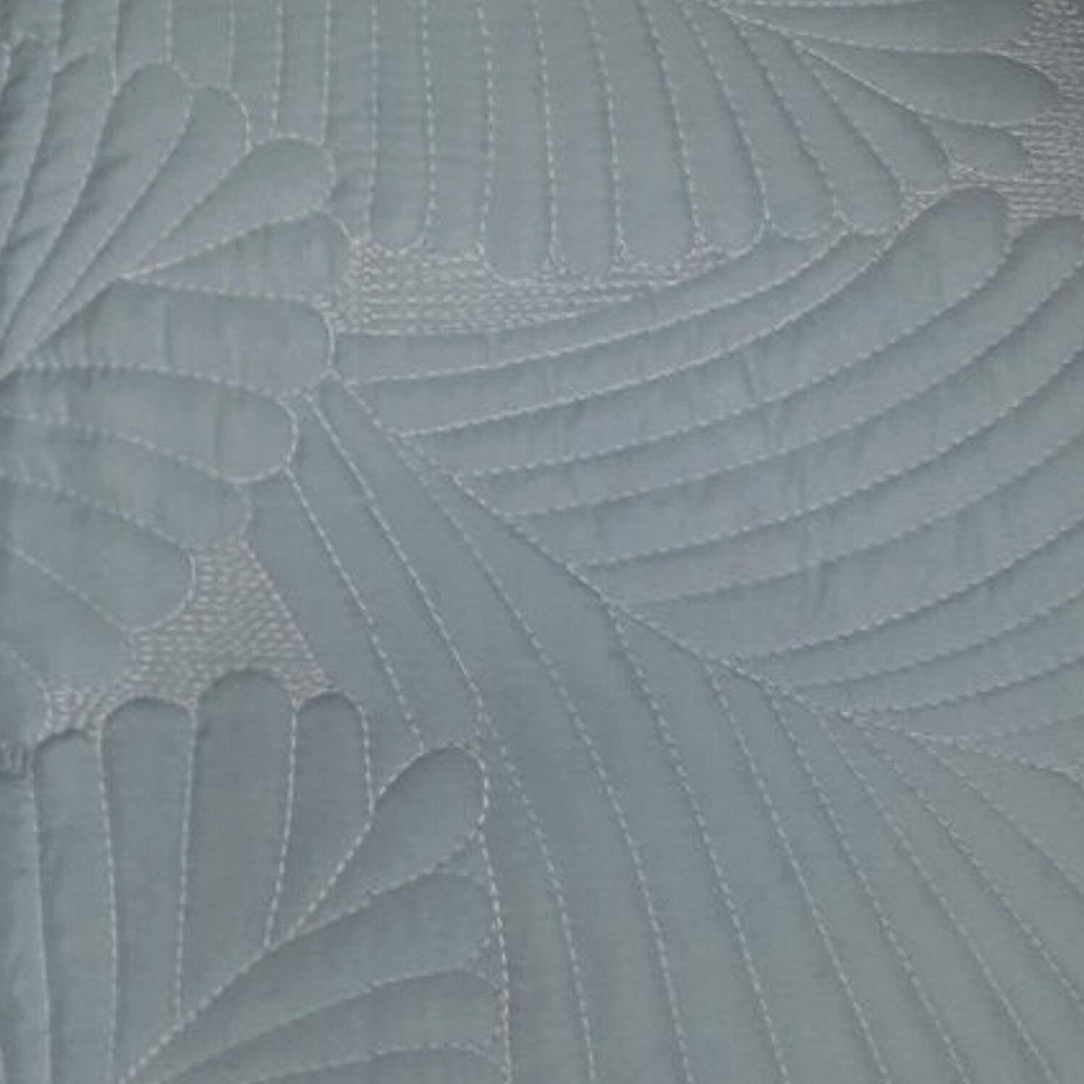 Les Ateliers du Linge Boutis brode 100%polyester filoa