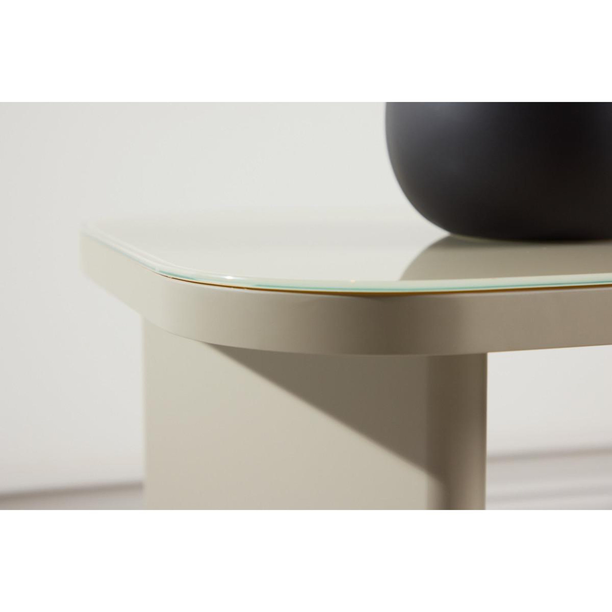 Voir la diapositive 6 : Paris Prix Table d'appoint design  gronvik  70cm beige