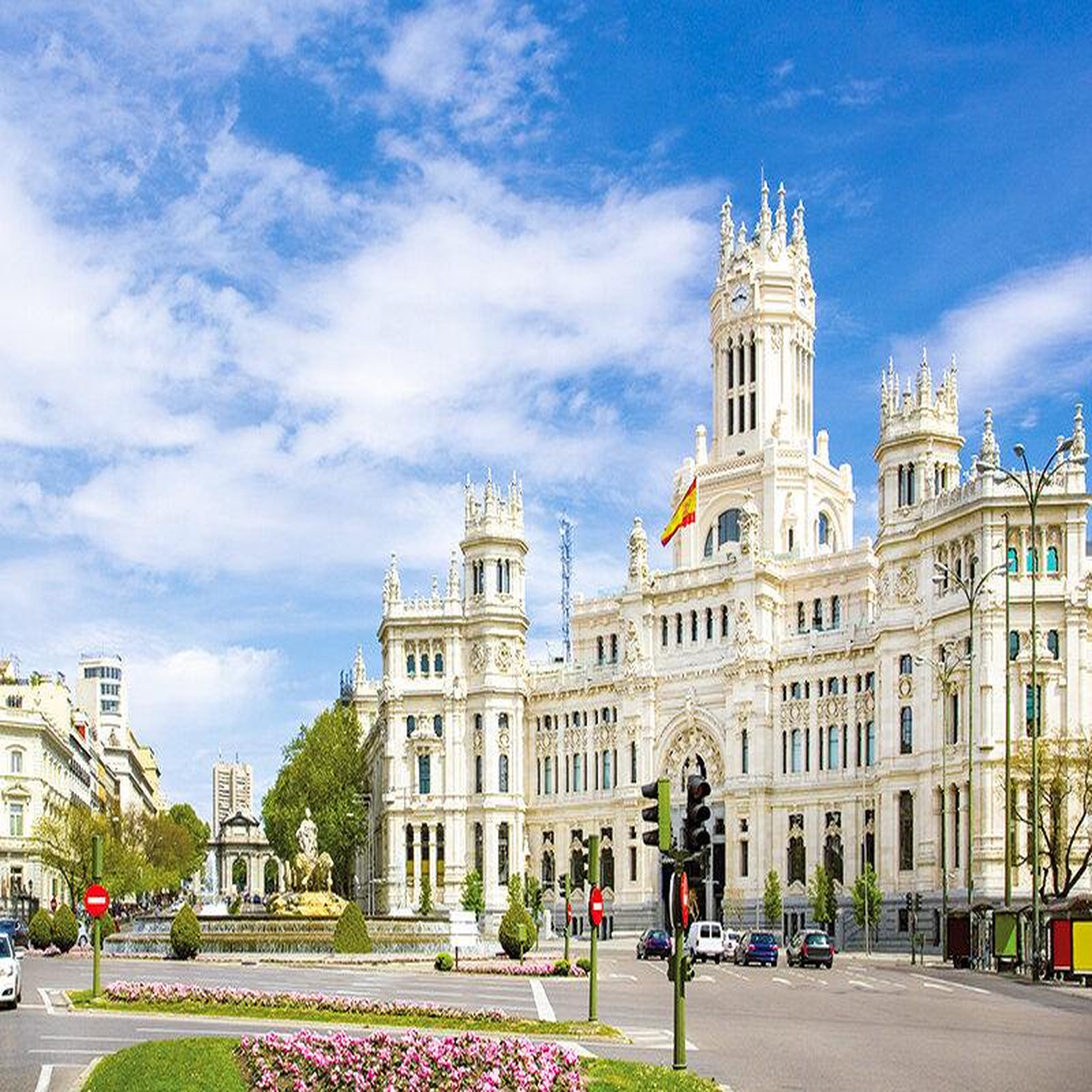 Voir la diapositive 4 : Smartbox Séjour en duo à la découverte de madrid - coffret cadeau séjour