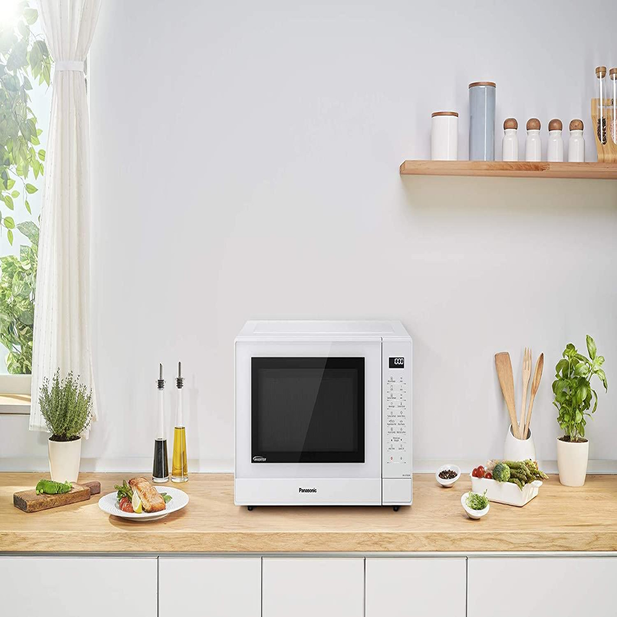 Voir la diapositive 5 : PANASONIC Micro-ondes gril 31l 1000w blanc - NN-GT45KWSUG
