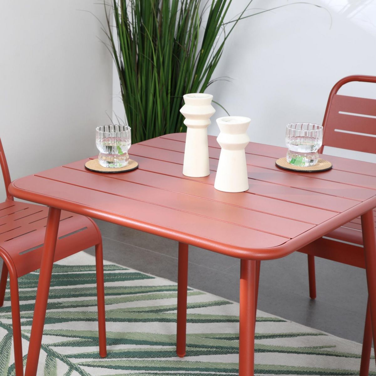 CONCEPT USINE Salon de jardin repas 4 places terracotta BERGAME