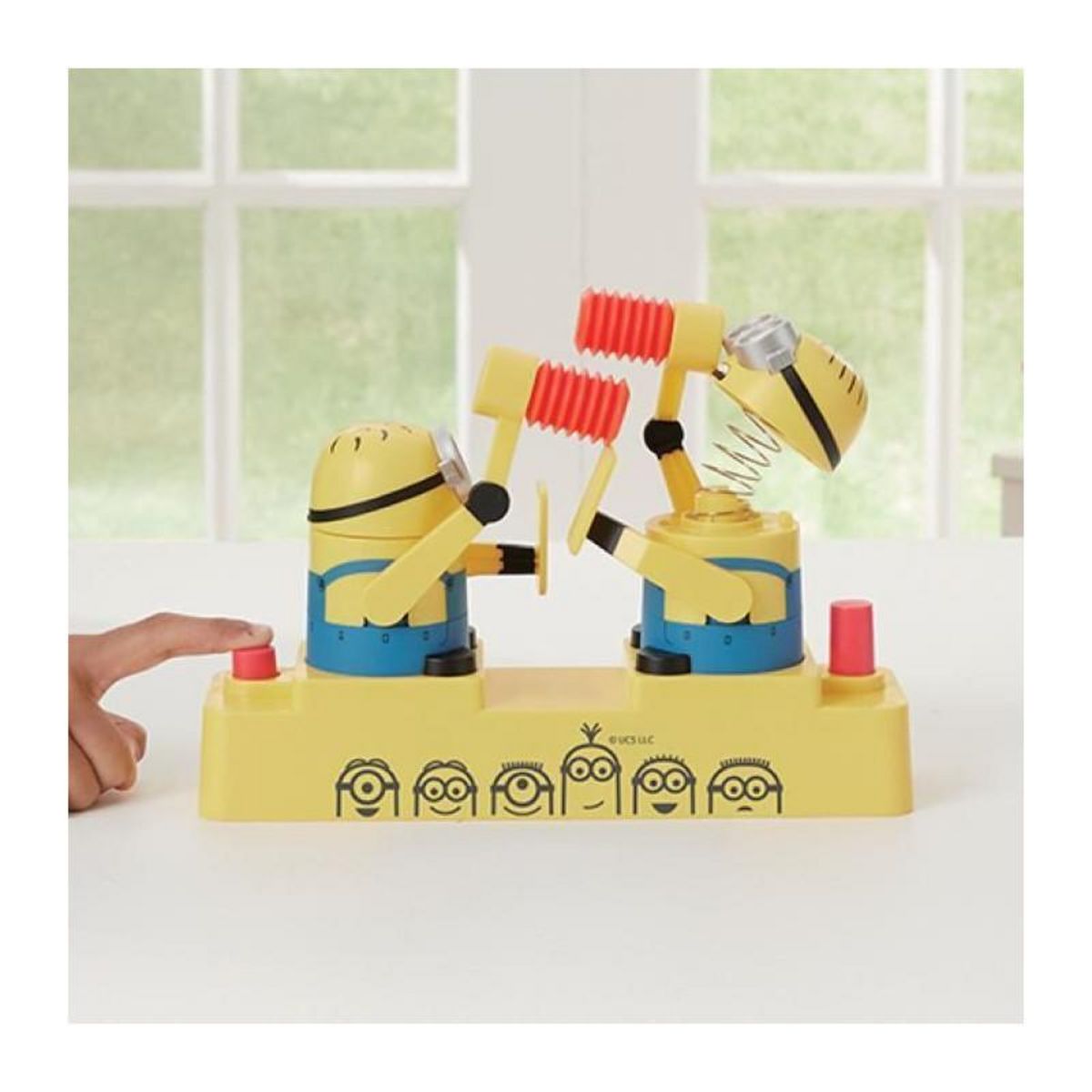 EPOCH Jeu d'Adresse - EPOCH GAMES - Minions Hammer POP - Tape sur la Tete du Minion, Gagne le Point !