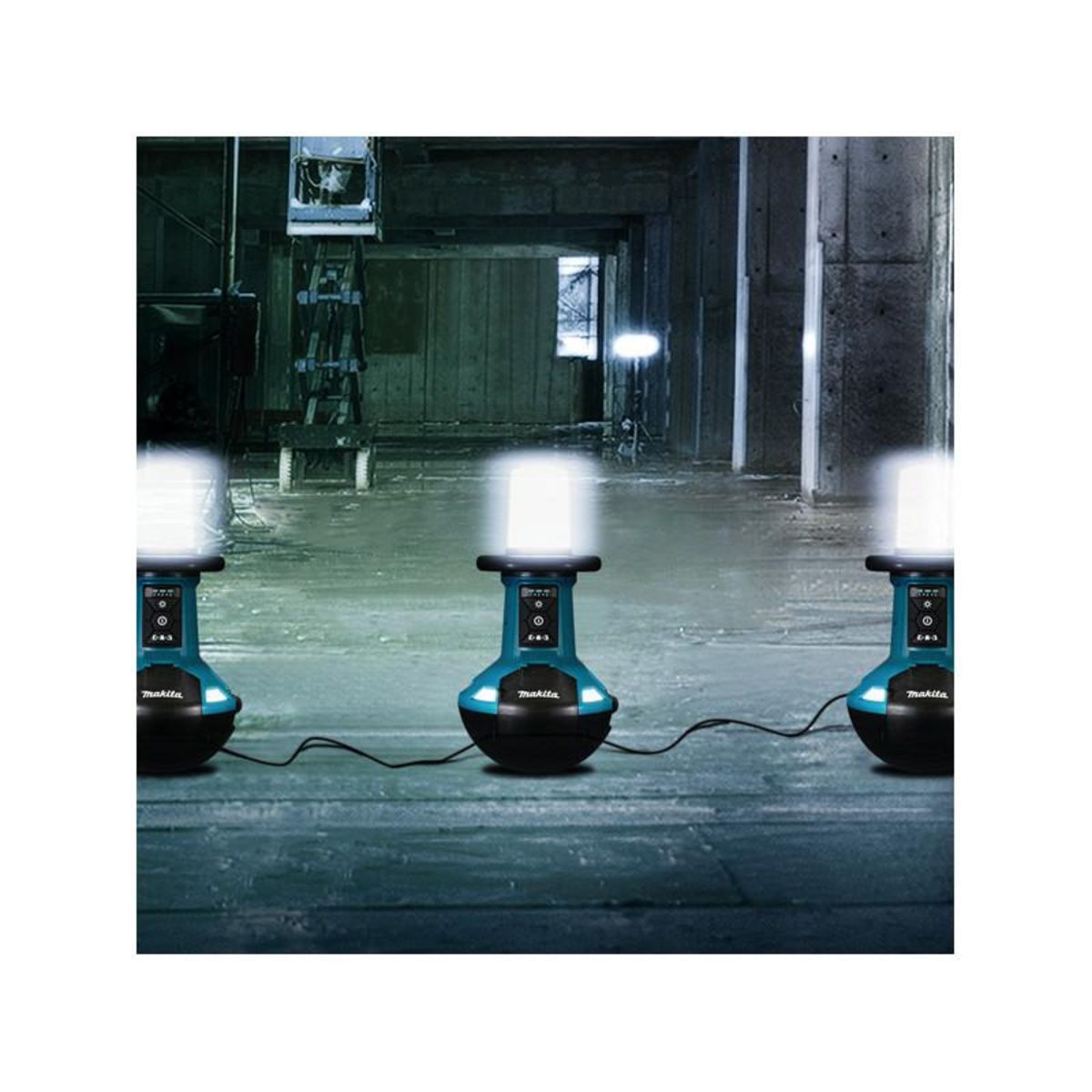 MAKITA Lampe LED 18V LED 5500lm MAKITA DEADML810