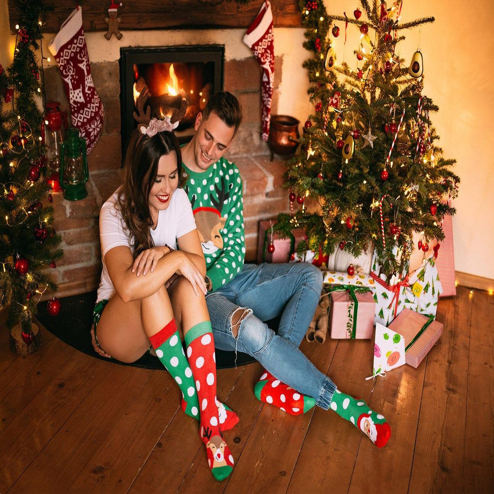 Voir la diapositive 4 : DEDOLES Chaussettes chaudes père-noël et rudolph