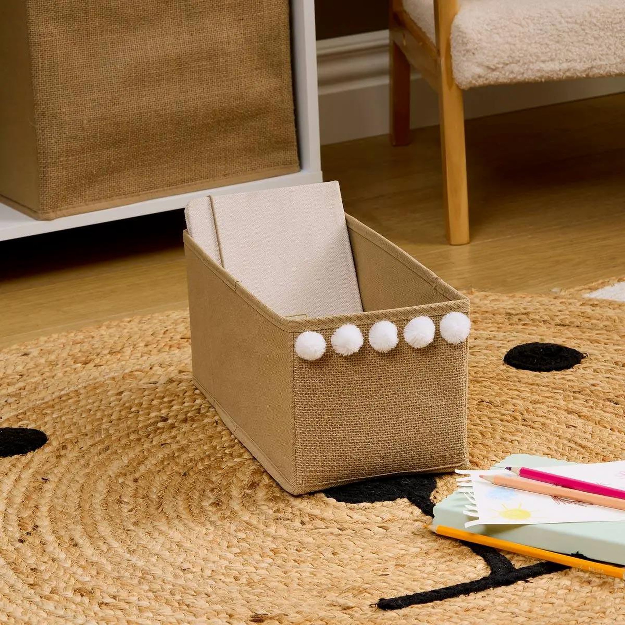 Voir la diapositive 3 : Atmosphera Kids Boîte de rangement enfant  pompons  29x14cm naturel