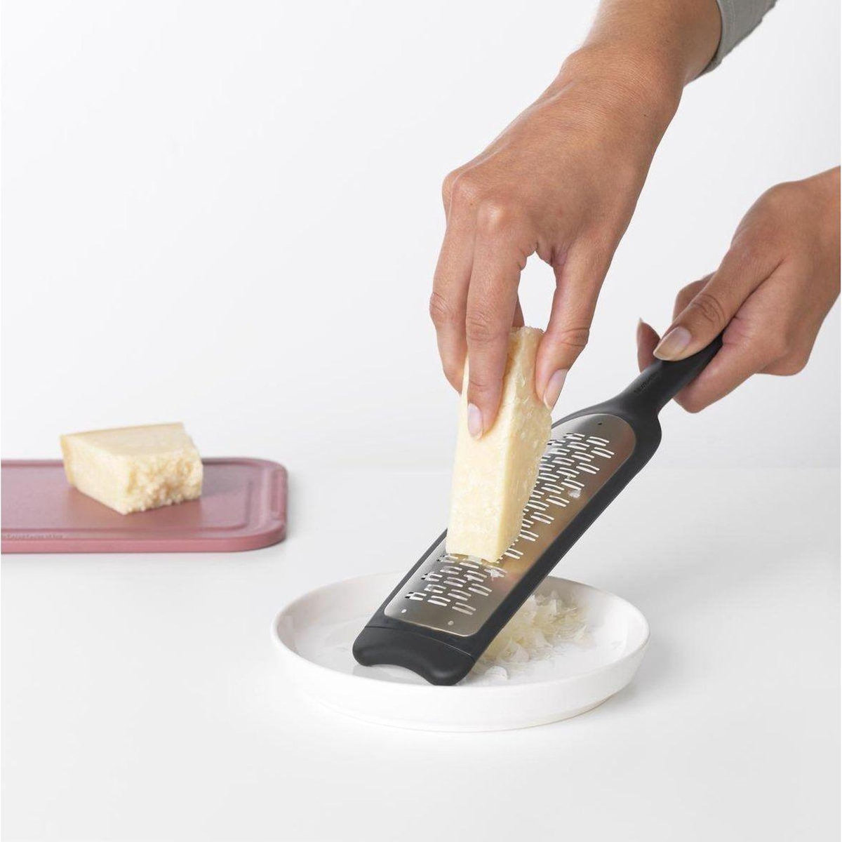 BRABANTIA Râpe Rape coupe fine plus etui - Dark Gr