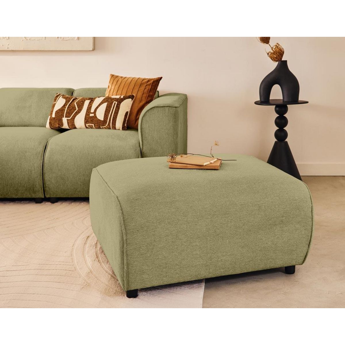 LISA DESIGN Suaro - pouf en tissu texturé