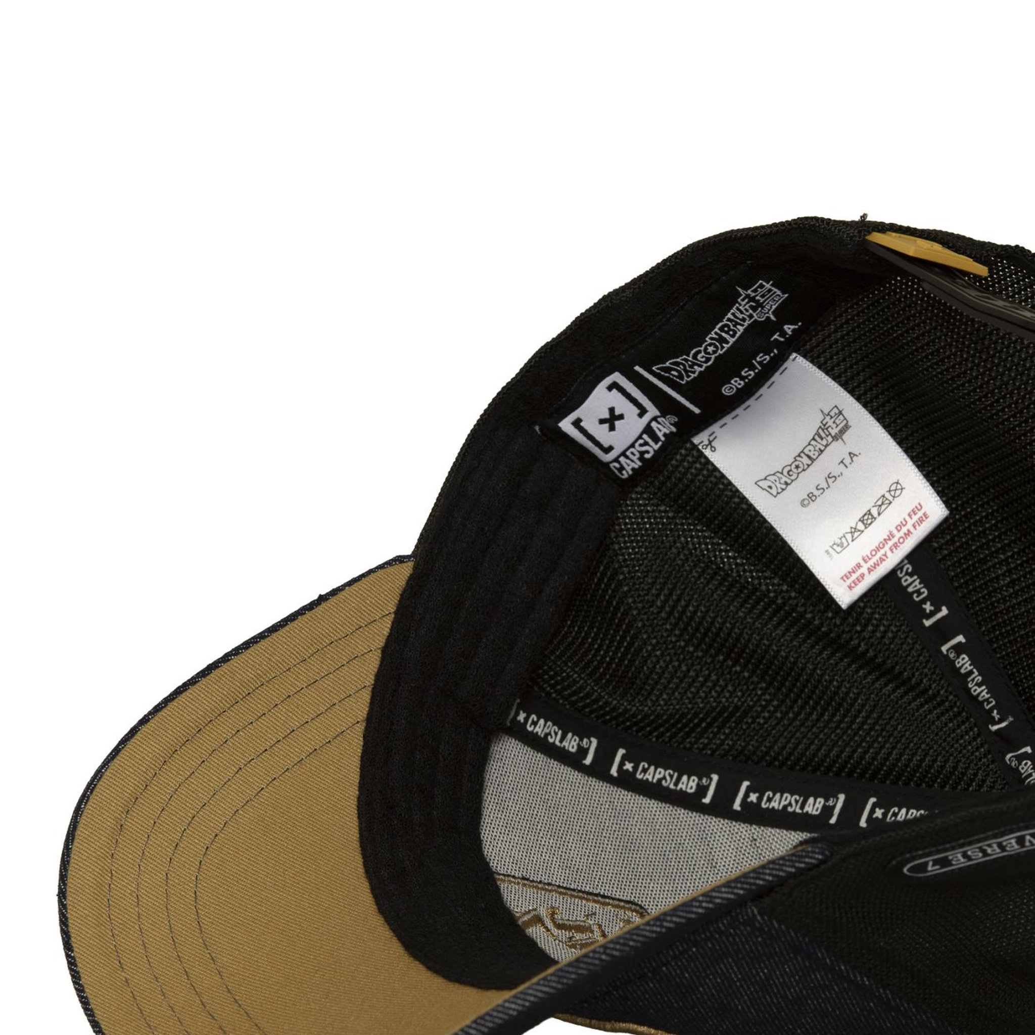 Voir la diapositive 6 : CAPSLAB Casquette trucker avec filet et patch Dragon Ball Super Destruction
