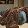 Voir la diapositive 1 : FUTURE HOME Plaid fausse fourrure 130x150 cm