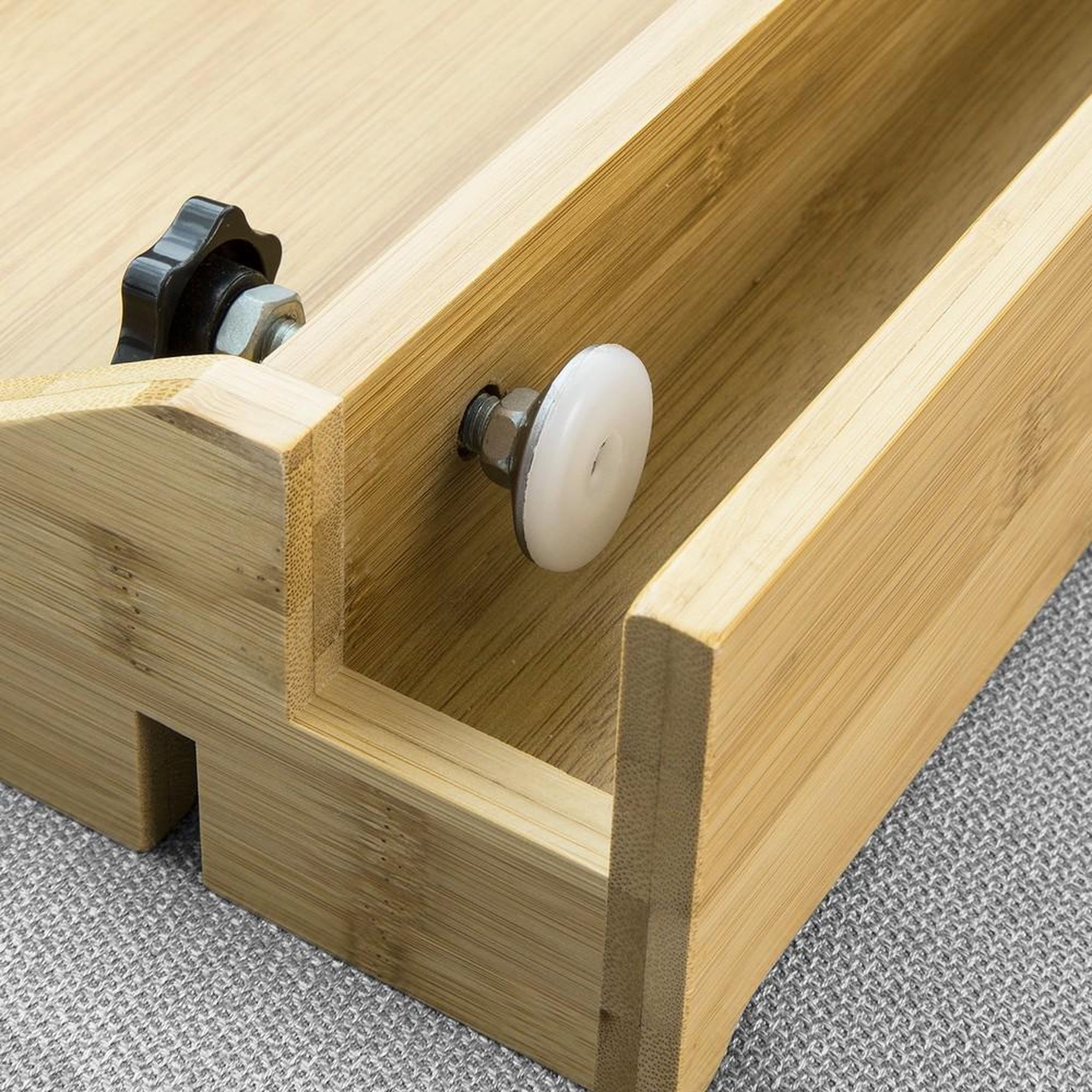 Voir la diapositive 4 : SOBUY SoBuy - Tablette De Chevet amovible avec encoches pour câbles - Minimaliste - NKD01