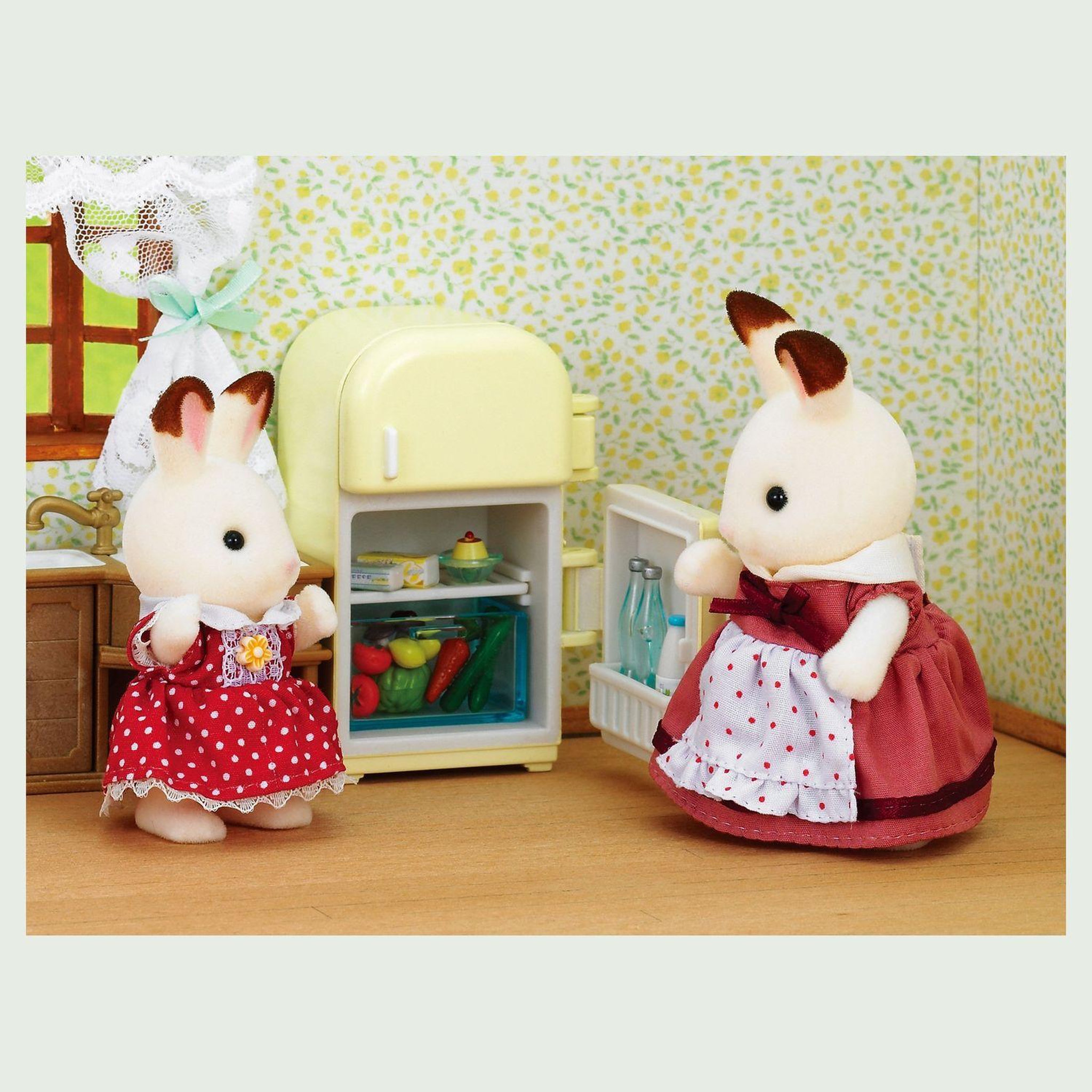 Voir la diapositive 3 : Sylvanian families 5014 - Maman lapin chocolat réfrigérateur - Sylvanian Families