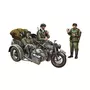 Italeri Maquette véhicule militaire avec figurines : Zündapp KS750 et Sidecar