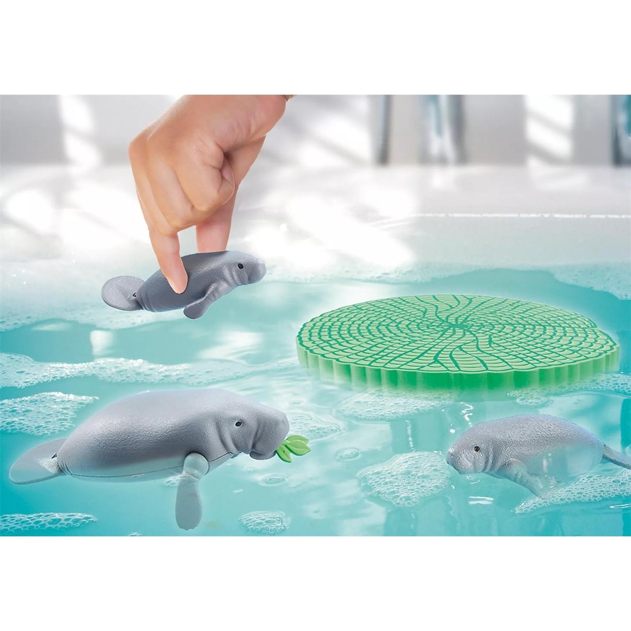 Voir la diapositive 4 : PLAYMOBIL Wiltopia Pirogue et lamantins