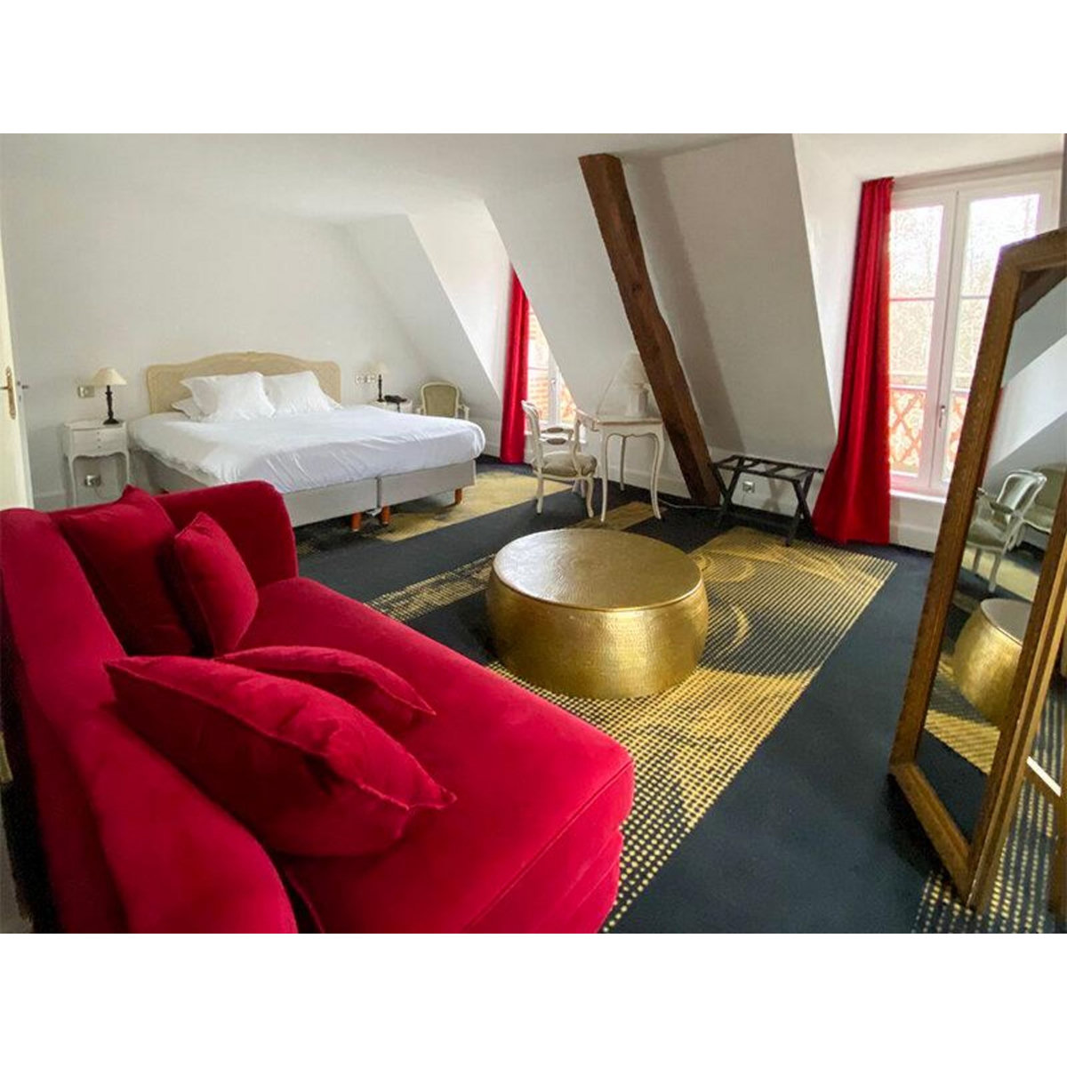 Smartbox Escapade d'exception en château 4* : 2 jours en suite avec dîner près d'Orléans - Coffret Cadeau Séjour