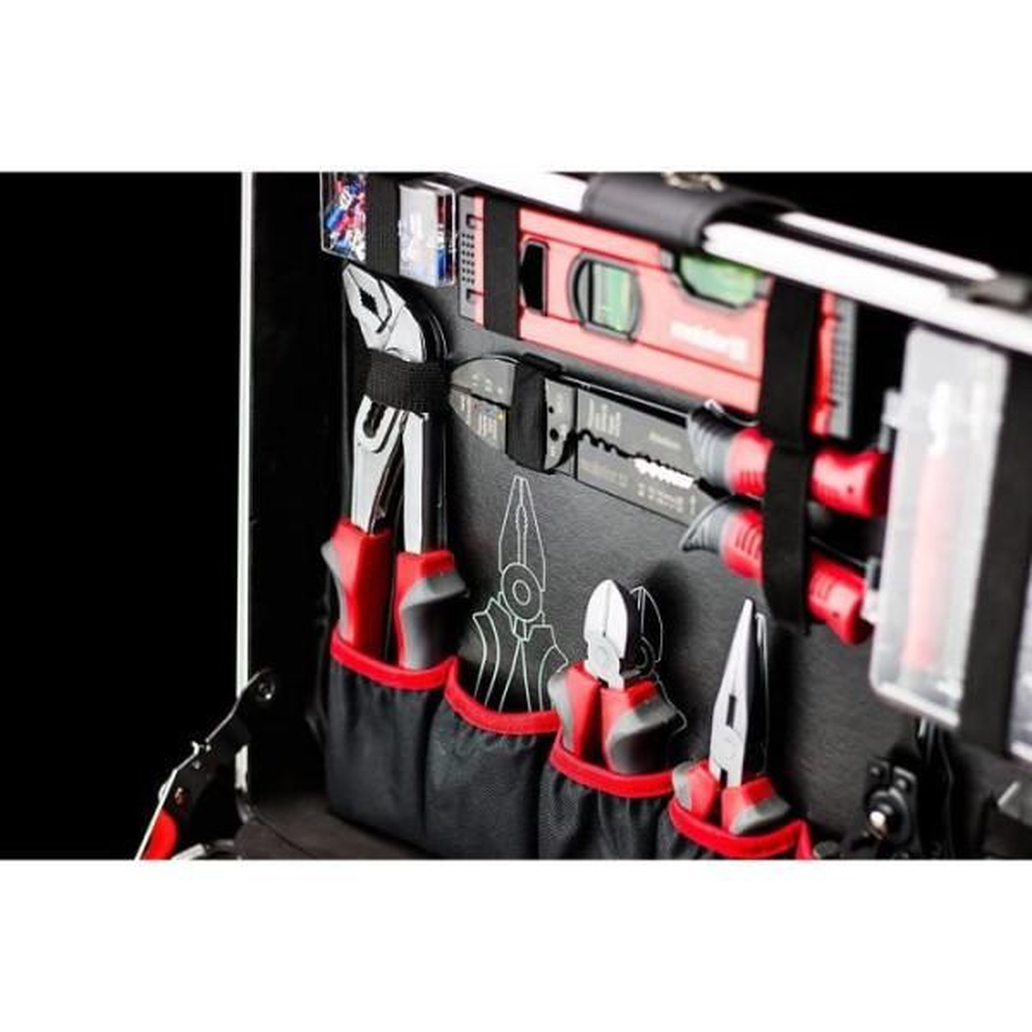 Voir la diapositive 3 : MEISTER Meister - boite a outils 156 pieces