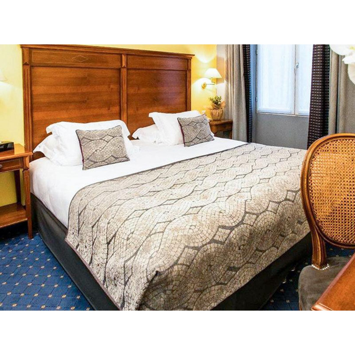 Smartbox Séjour luxueux de 4 jours avec dîner et pause détente en hôtel 4* à Orange - Coffret Cadeau Séjour