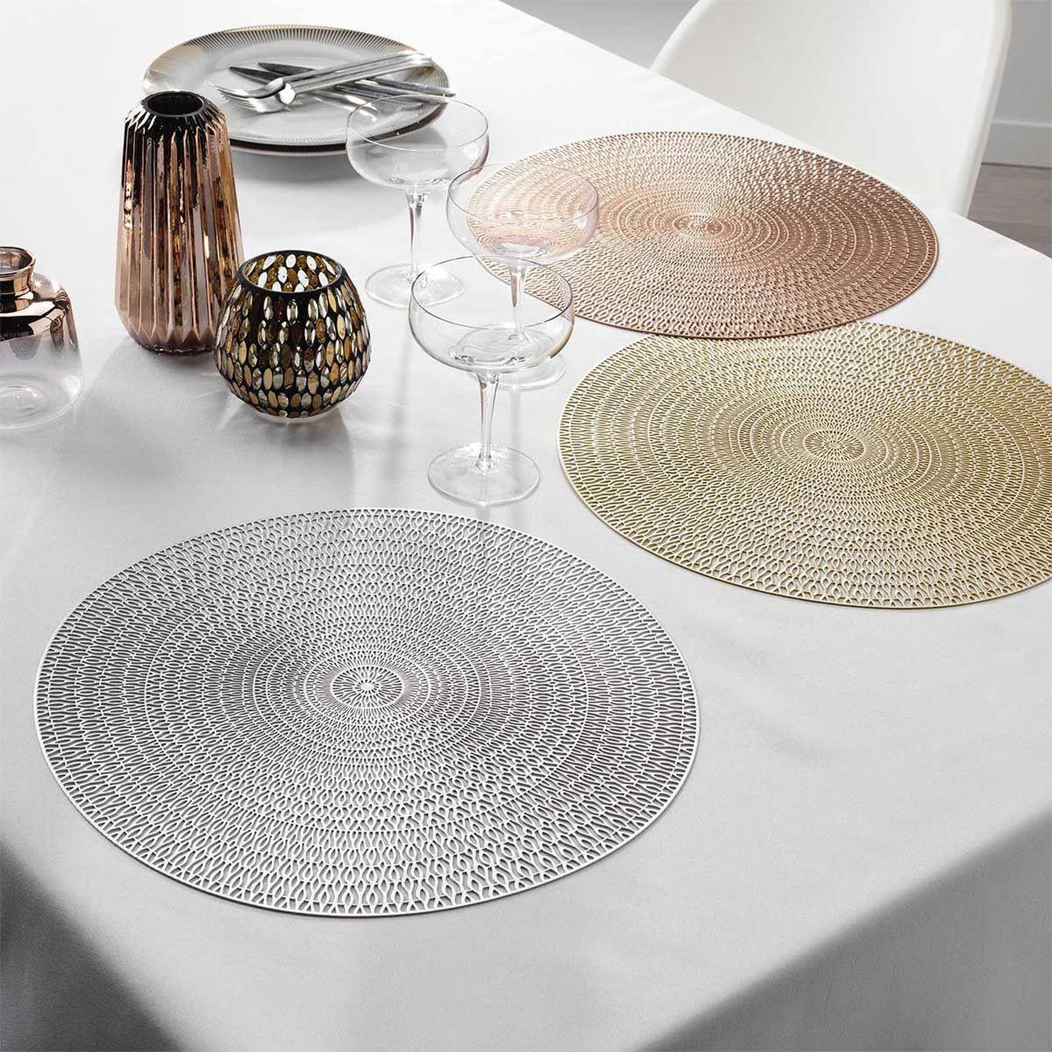 Voir la diapositive 3 : Douceur d'Intérieur Set de table ajouré  créole  38cm cuivre