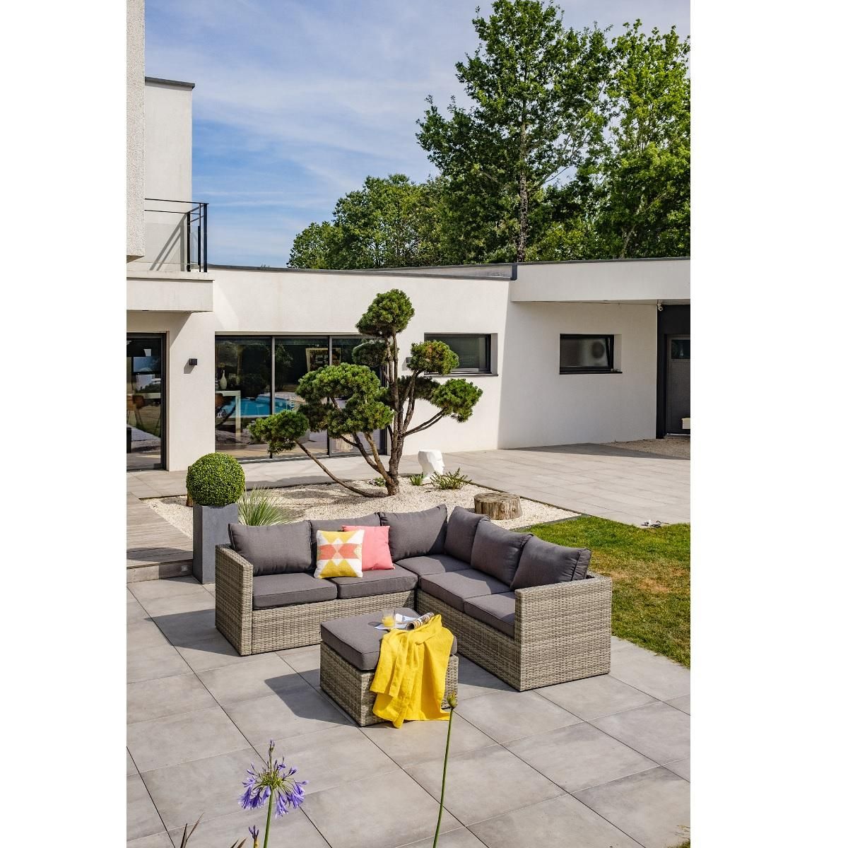 DCB GARDEN Salon bas de jardin - 5 places - résine tressée - gris - BONHEUR