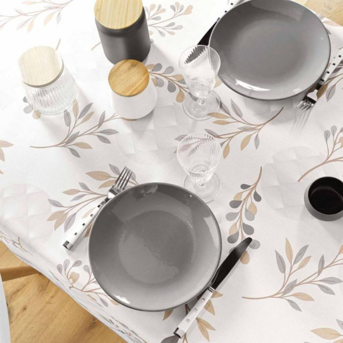 Paris Prix Nappe Antitache Imprimé  Manola  150x240cm Naturel