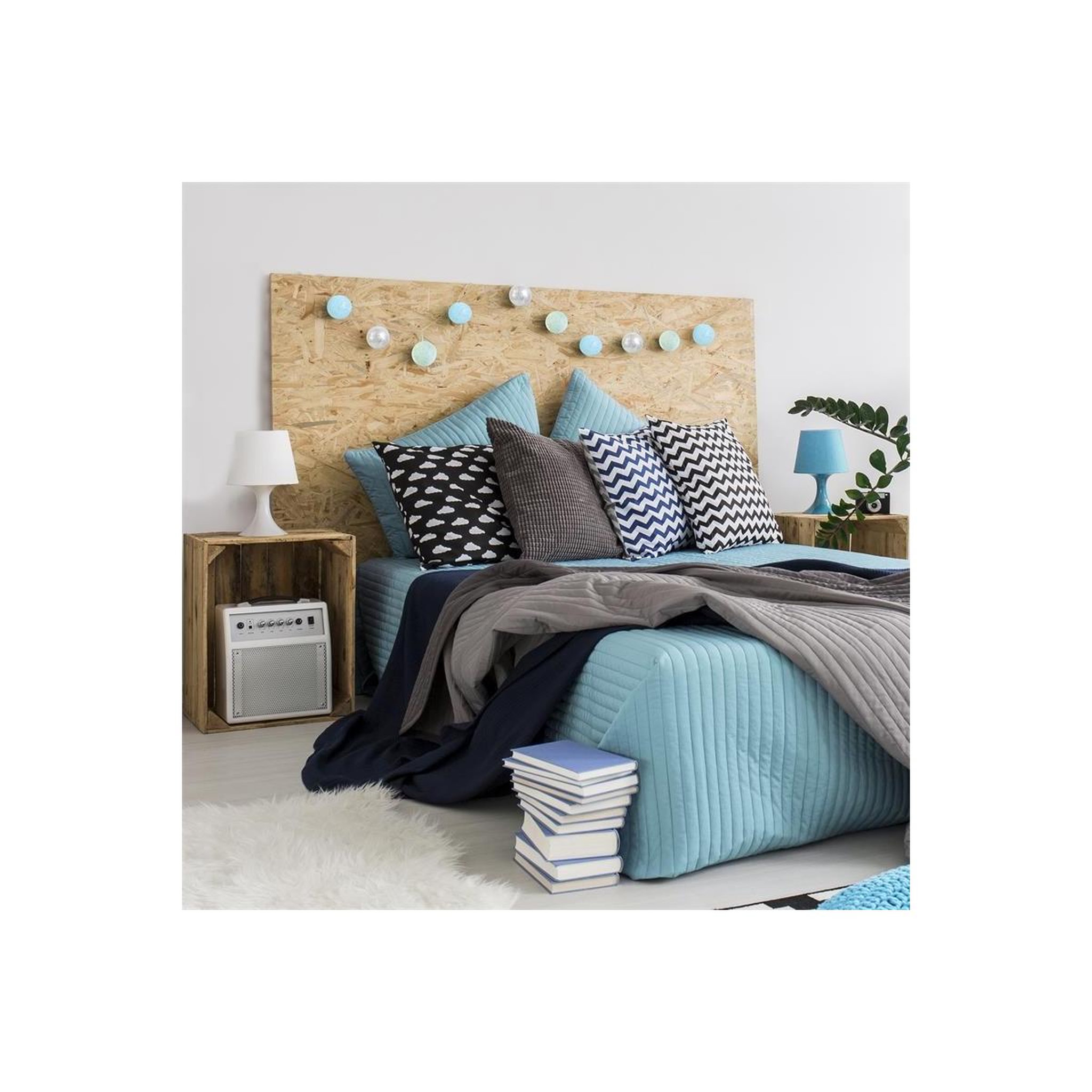 Voir la diapositive 4 : The Home Deco Factory Guirlande lumineuse à led  10 boules  192cm bleu