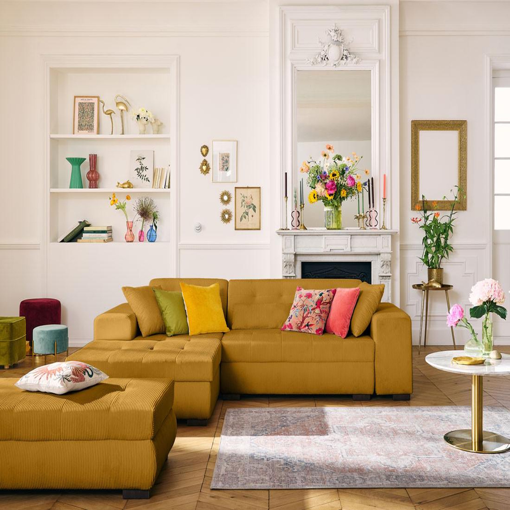 Voir la diapositive 2 : LISA DESIGN Vermont - pouf d'appoint - en velours côtelé