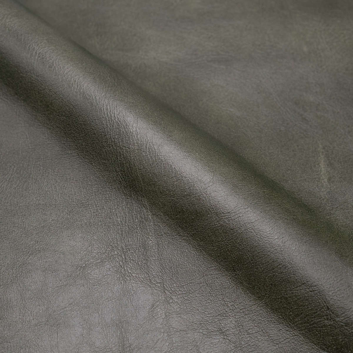 MAISON PAVANE Fauteuil papillon en cuir de chèvre marron-Octave