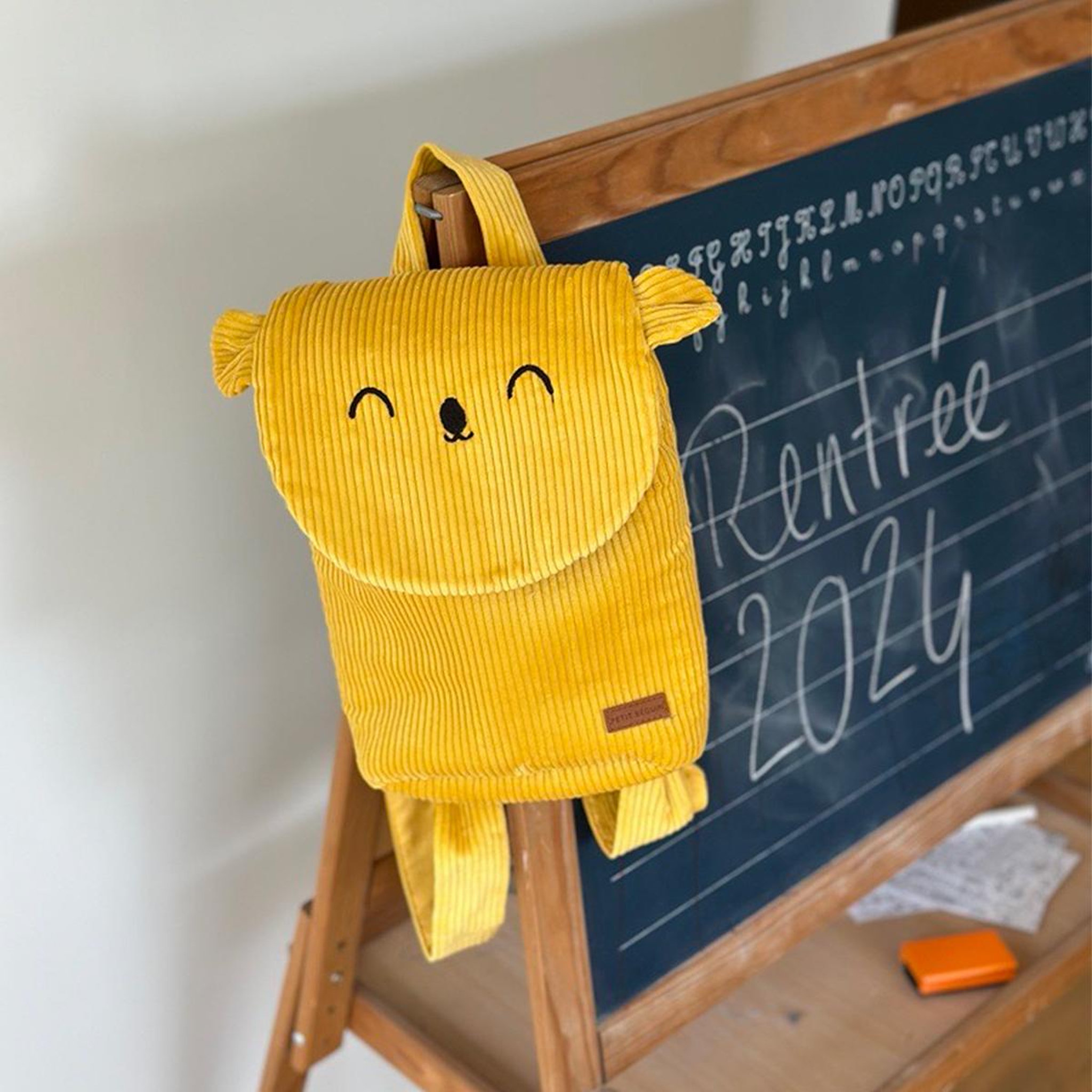 Voir la diapositive 5 : Petit Béguin Sac à dos enfant en velours côtelé Adele