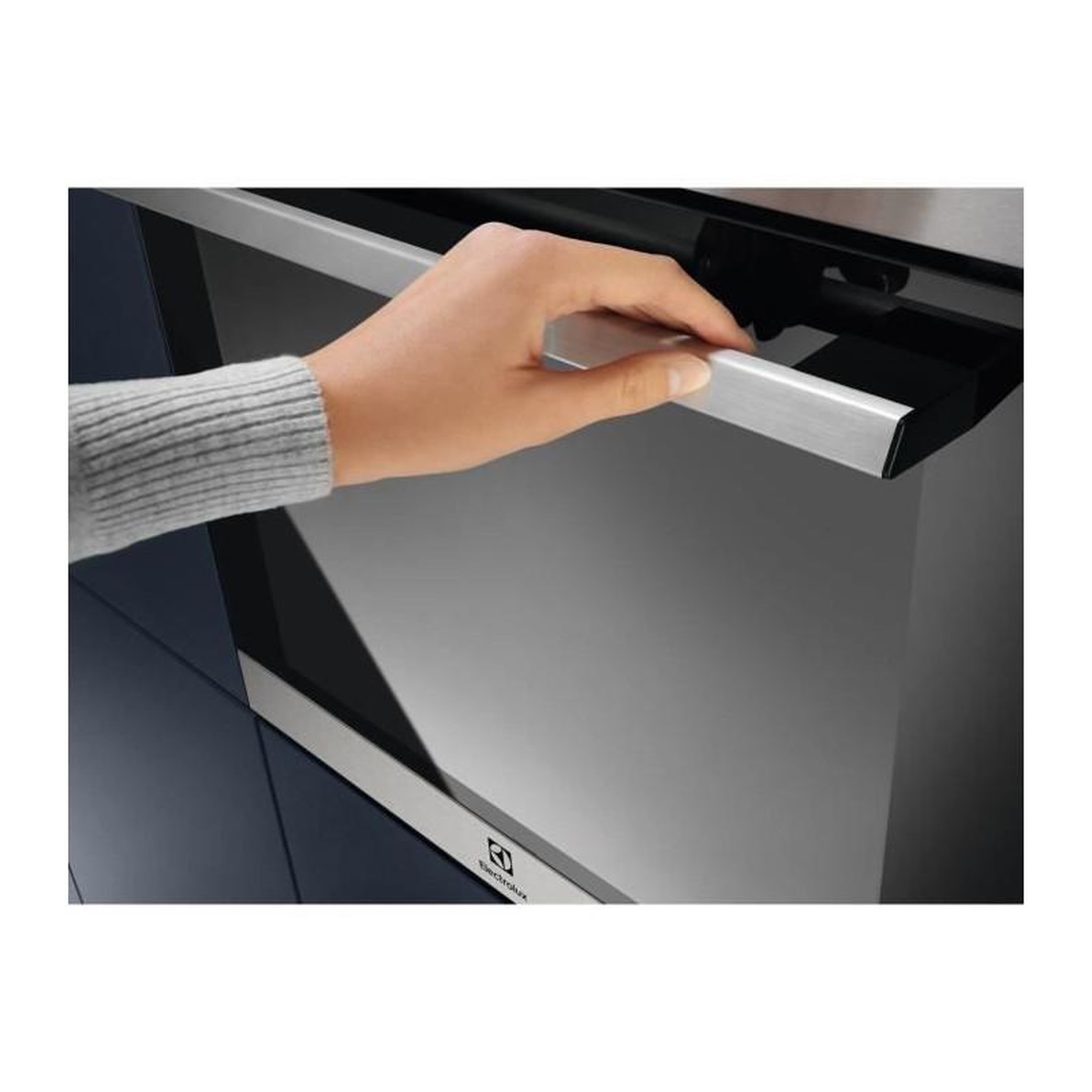 Voir la diapositive 3 : ELECTROLUX Four encastrable multifonction aquaclean - ELECTROLUX - EOH2H00BX - Inox - Anti-trace - Porte ventilée 2 verres - 59 x 59,4 x 5