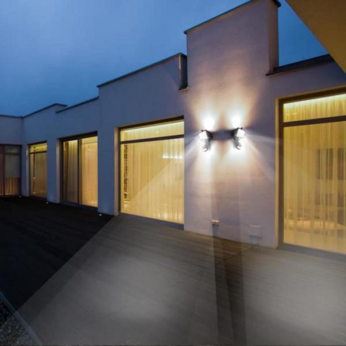 LUMI JARDIN LUMI JARDIN Projecteur solaire Cooper Black - H 22 cm - Noir