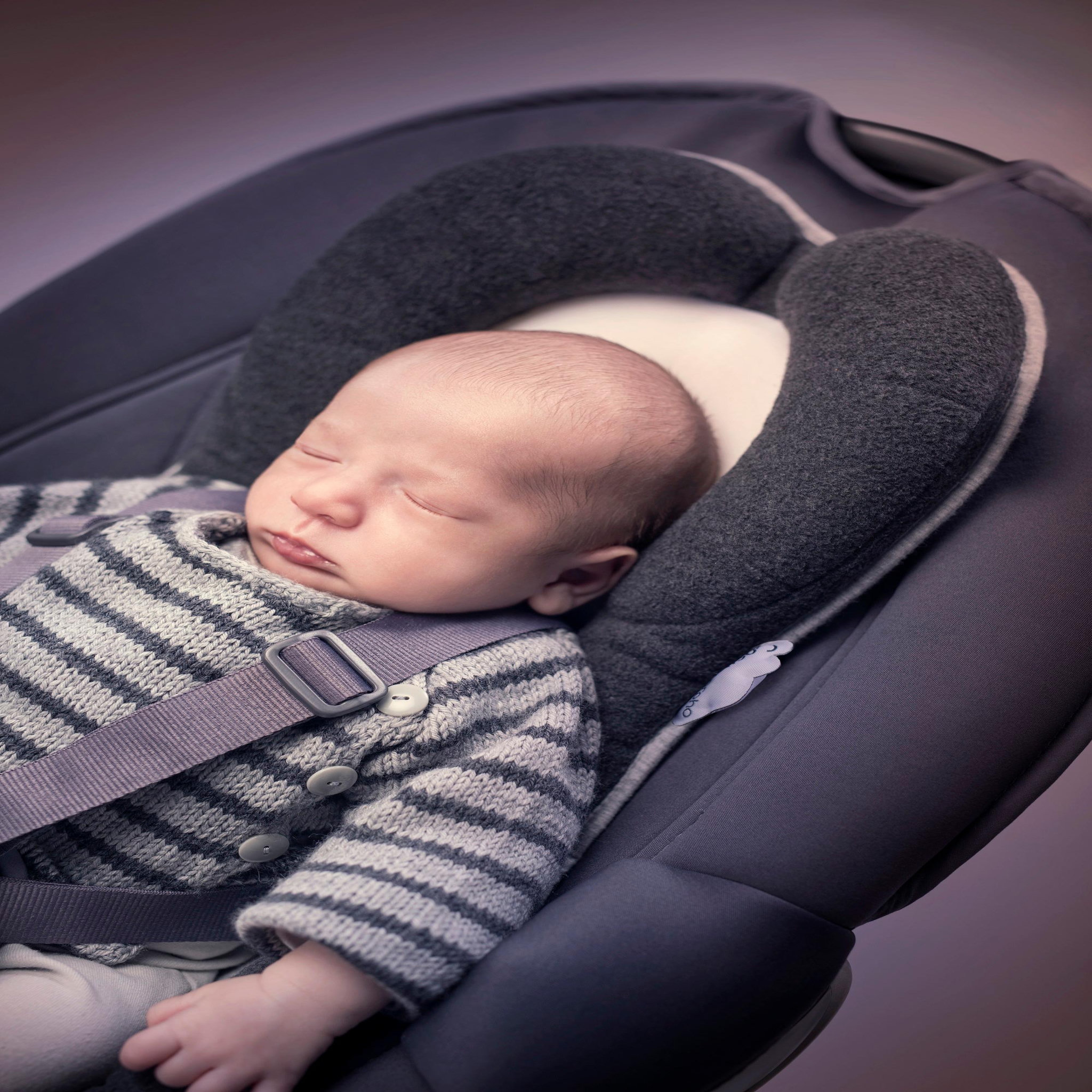 Voir la diapositive 6 : BABYMOOV Coussin réducteur Cosymorpho - Gris