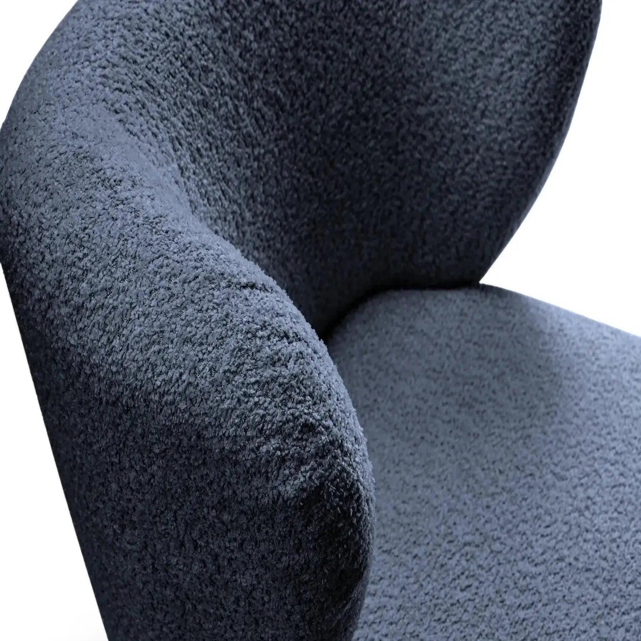 Voir la diapositive 5 : CASANOVA PARIS Capri - fauteuil tissu bouclette