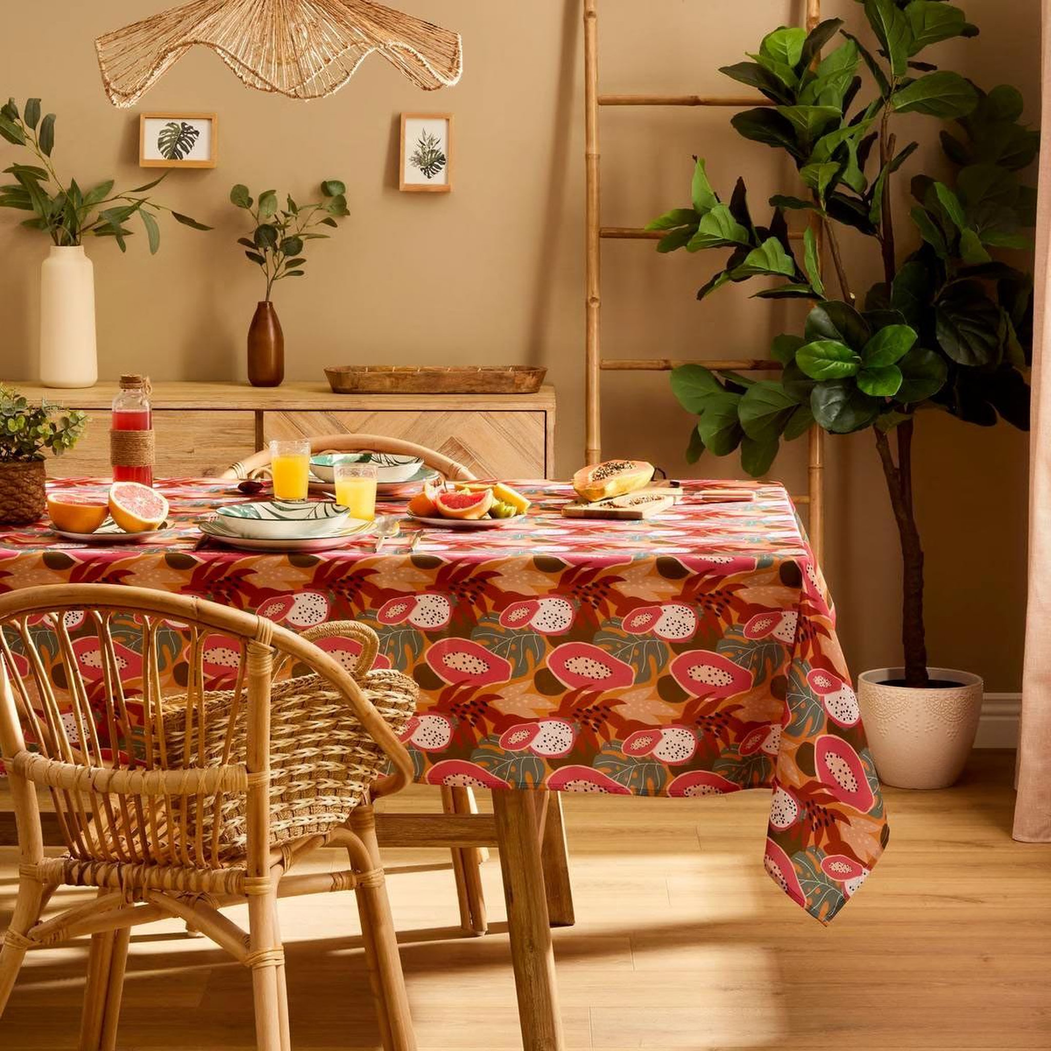 Voir la diapositive 3 : ATMOSPHERA Nappe antitache imprimée  tropical  140x240cm multicolore