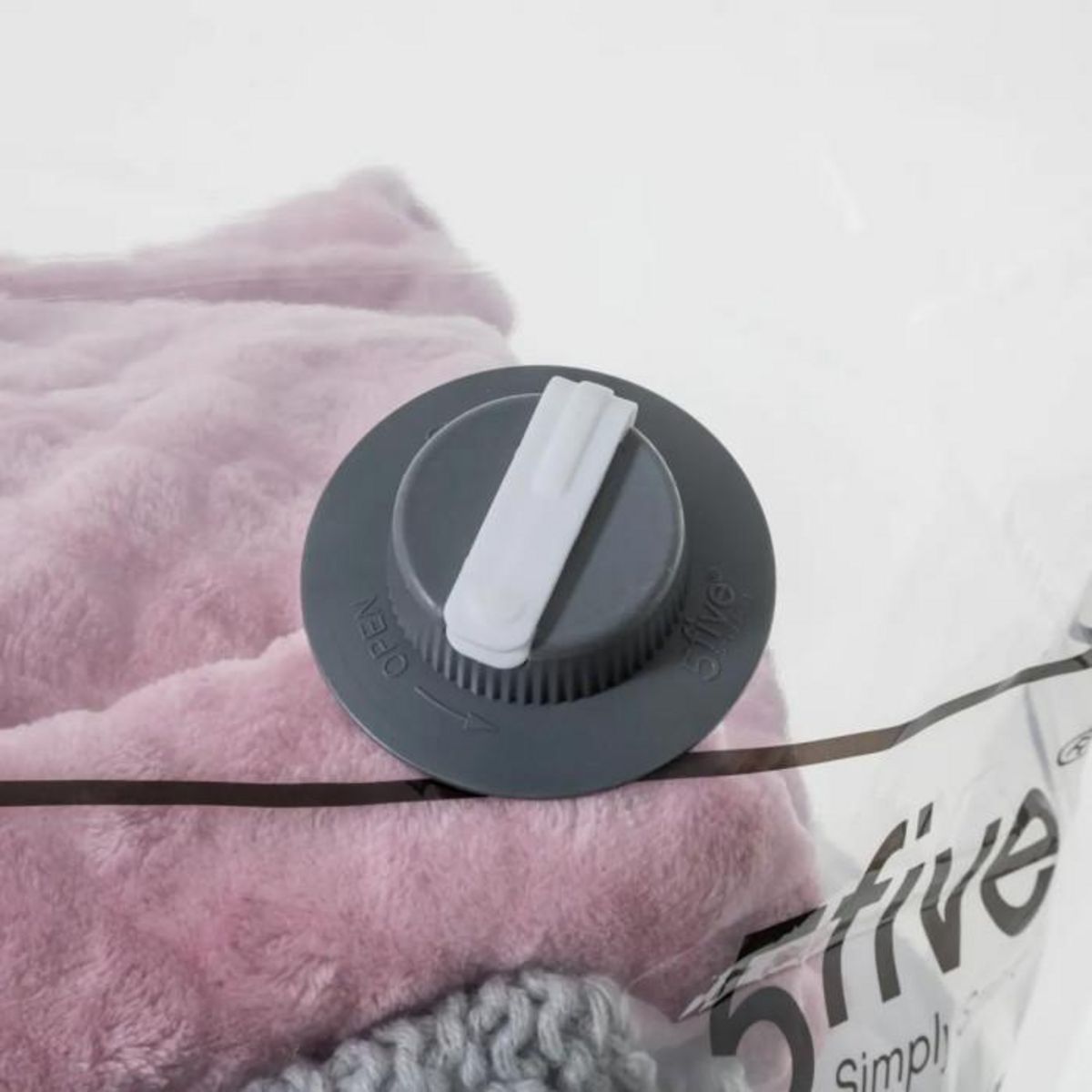 FIVE Housse de Rangement Sous Vide  Press  40cm Gris