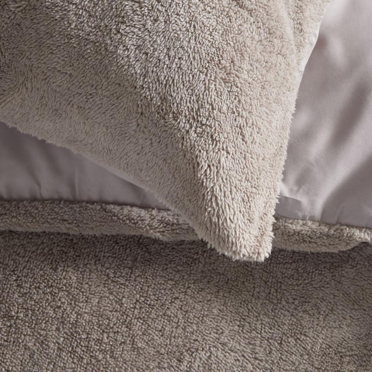 Today Parure de lit - TODAY - Teddy - 2 personnes - 220 x 240 cm - Beige uni