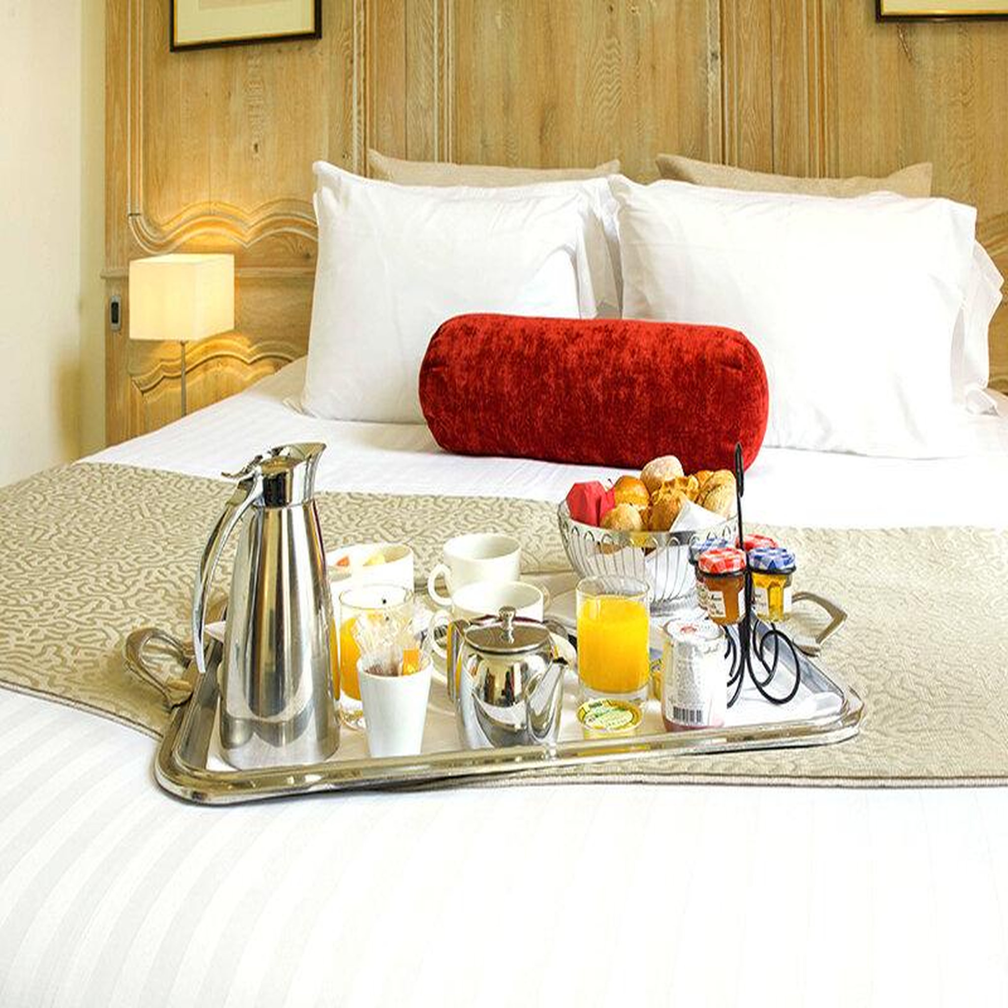 Voir la diapositive 3 : Smartbox Escapade romantique et relaxante en hôtel 5* à lille - coffret cadeau séjour