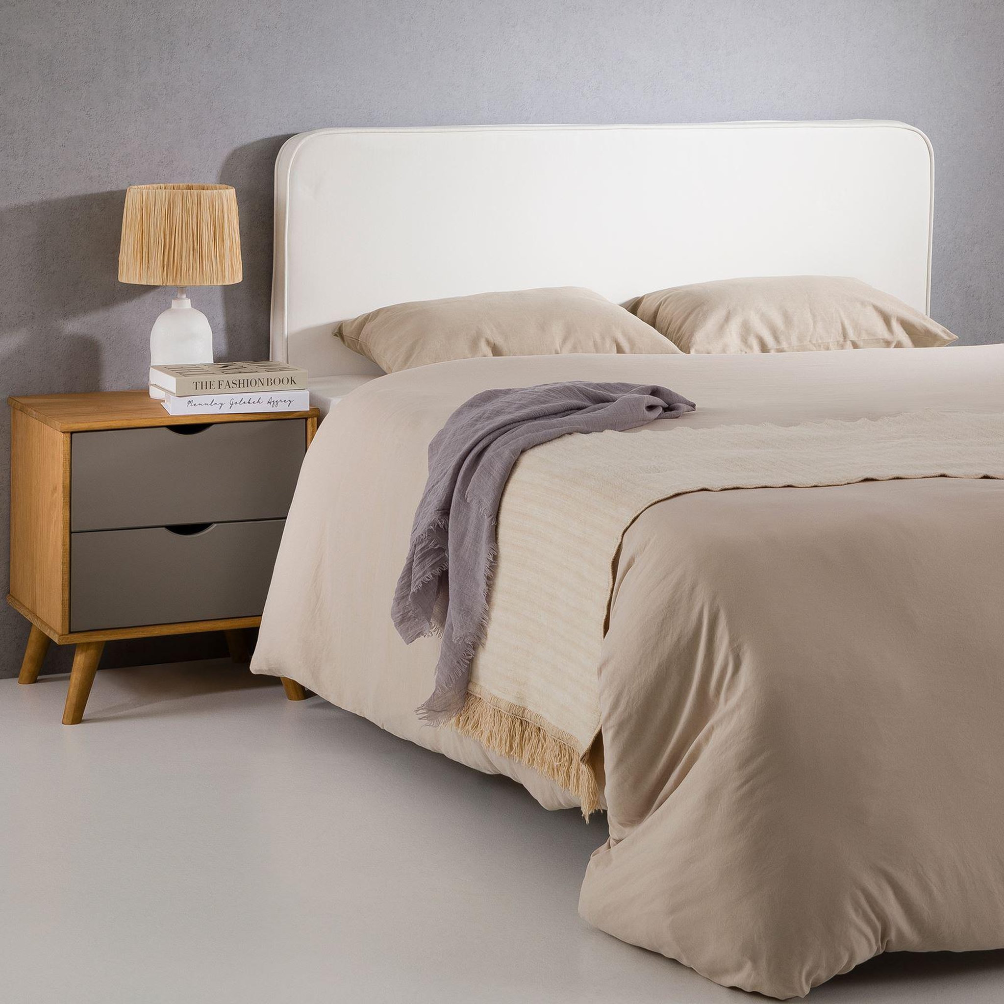 Voir la diapositive 2 : IDIMEX Tête de lit NAOFE 120 avec fixation murale