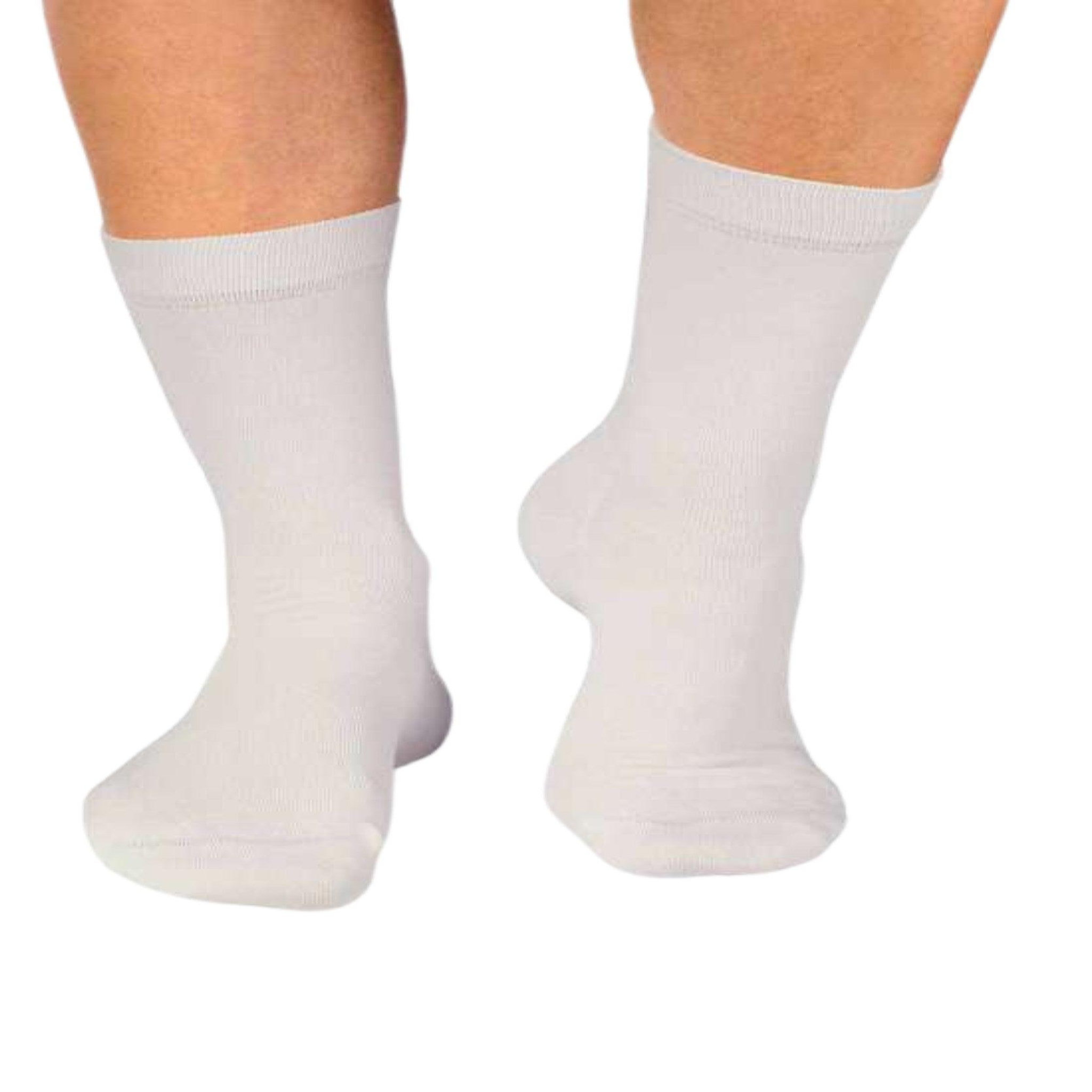 Voir la diapositive 2 : PIRIN HILL Chaussettes en bambou unies blanches