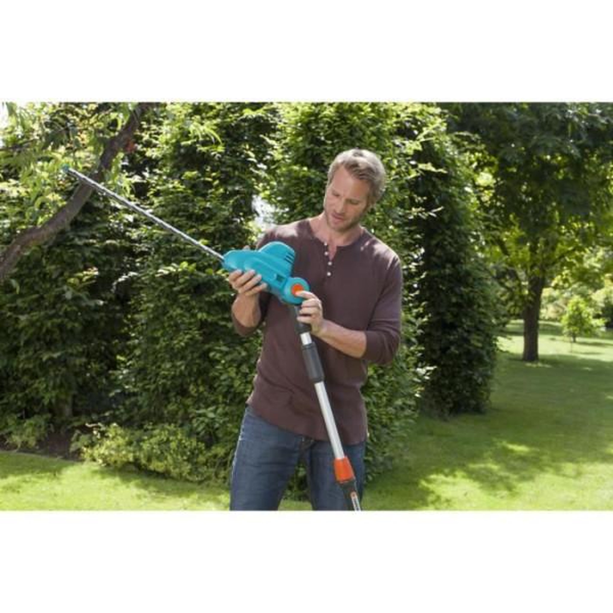 Voir la diapositive 2 : Gardena Taille-haies télescopique électrique gardena - ths 500/48 - 500w - 48 cm - tete inclinable
