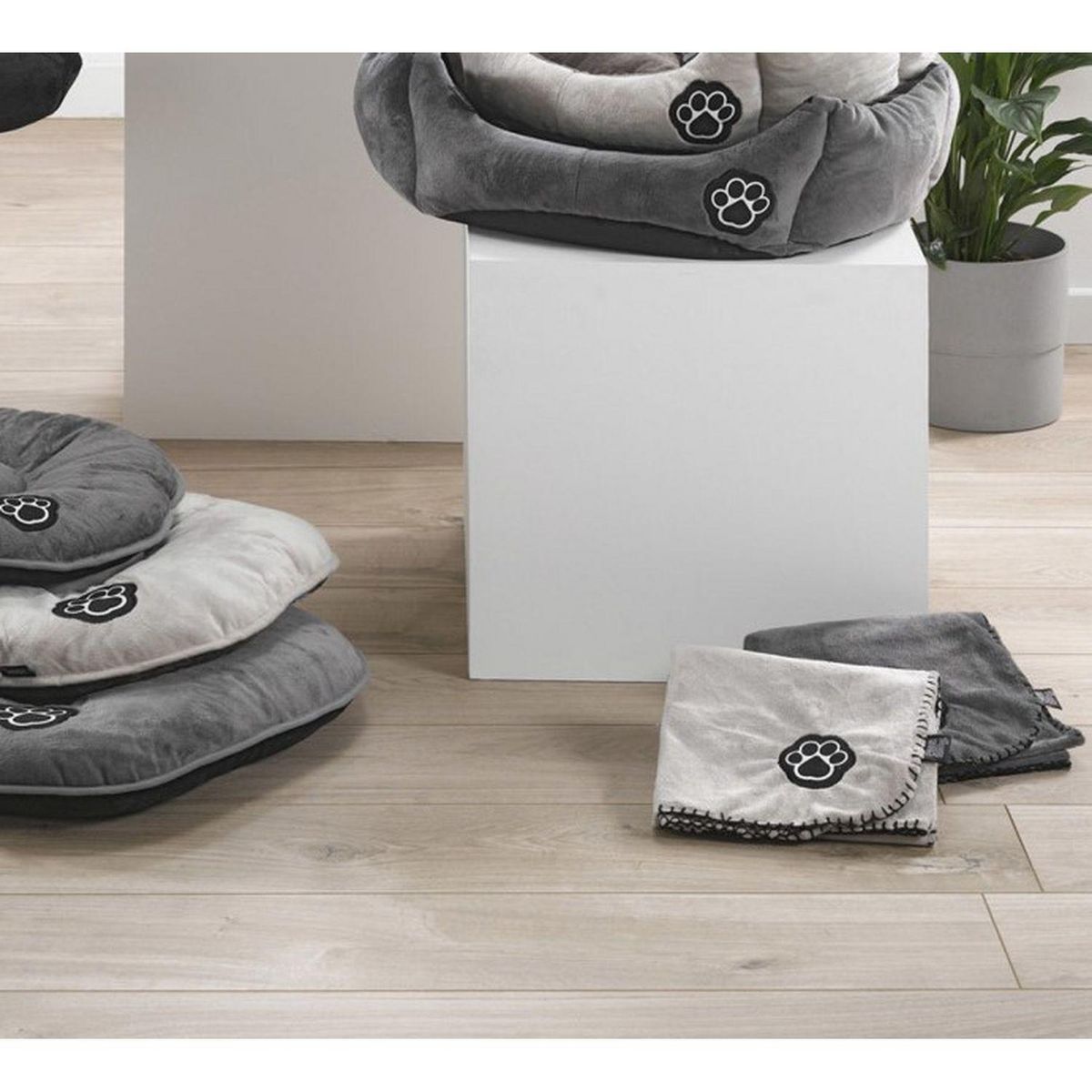 LOVE STORY Plaid polaire pour chien - Gris